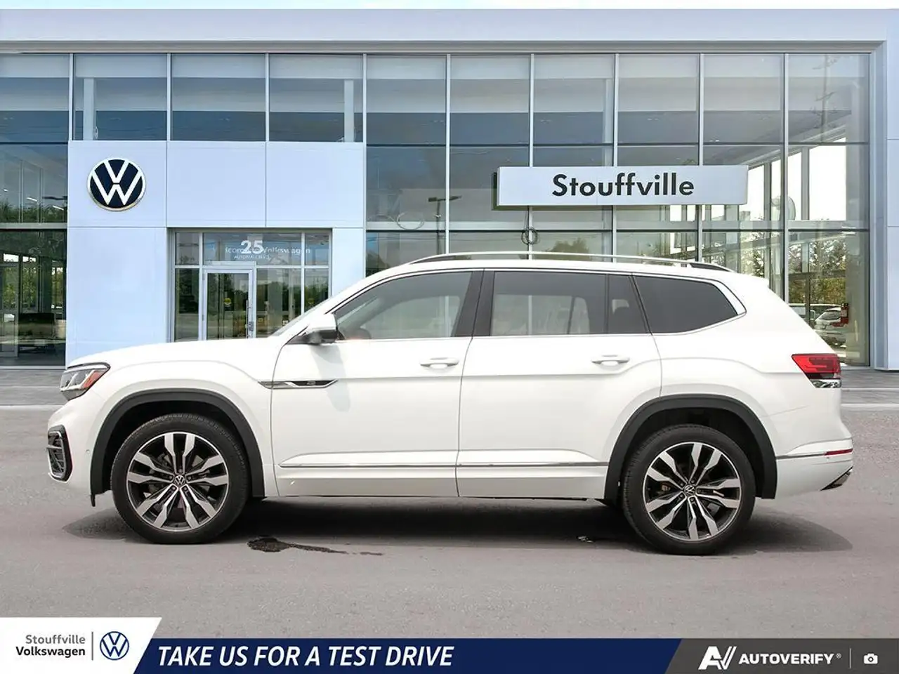 Volkswagen Atlas photo Volkswagen Atlas