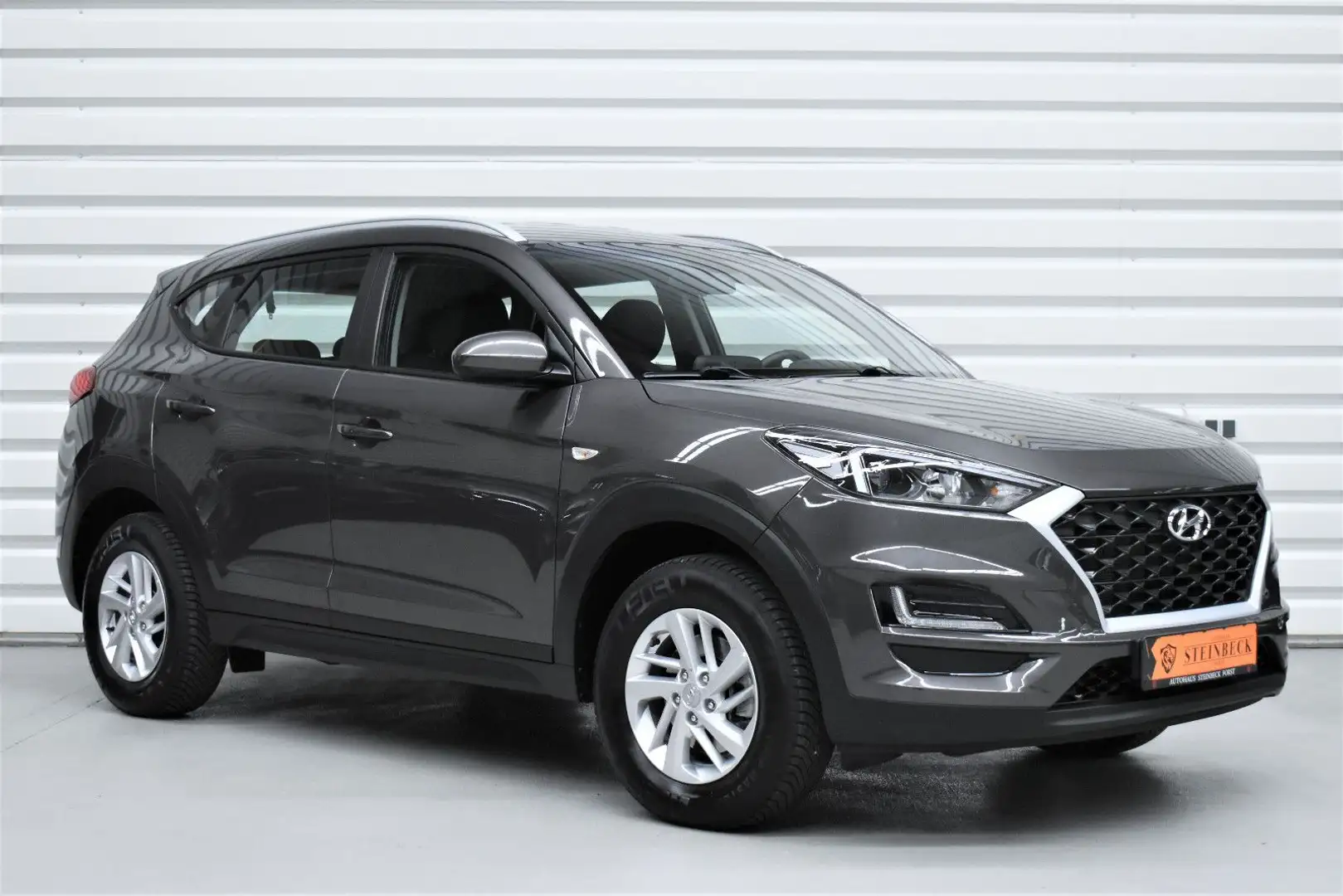 Hyundai TUCSON Select+2.Hand+Navi+SHZ+Kamera+58.700KM - 1
