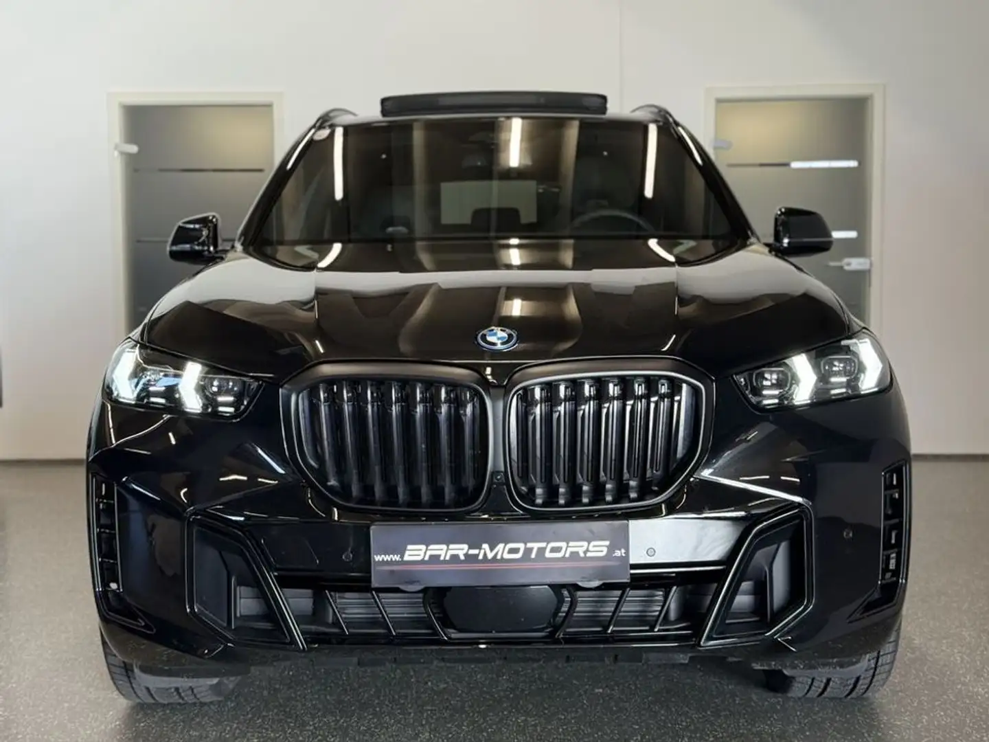 BMW X5 50 e xDrive*PANO*LANE*ACC*MASSAGE*360°*H&K*AHK* Schwarz - 2