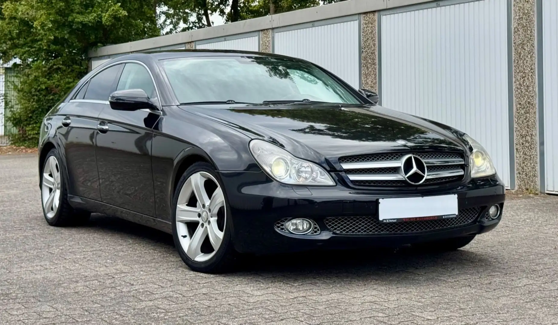 Mercedes-Benz CLS 320 Noir - 1