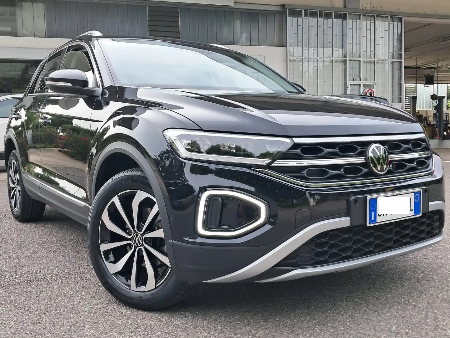 Volkswagen T-Roc T-Roc 2022 1.0 tsi Style 110cv Nero - 1