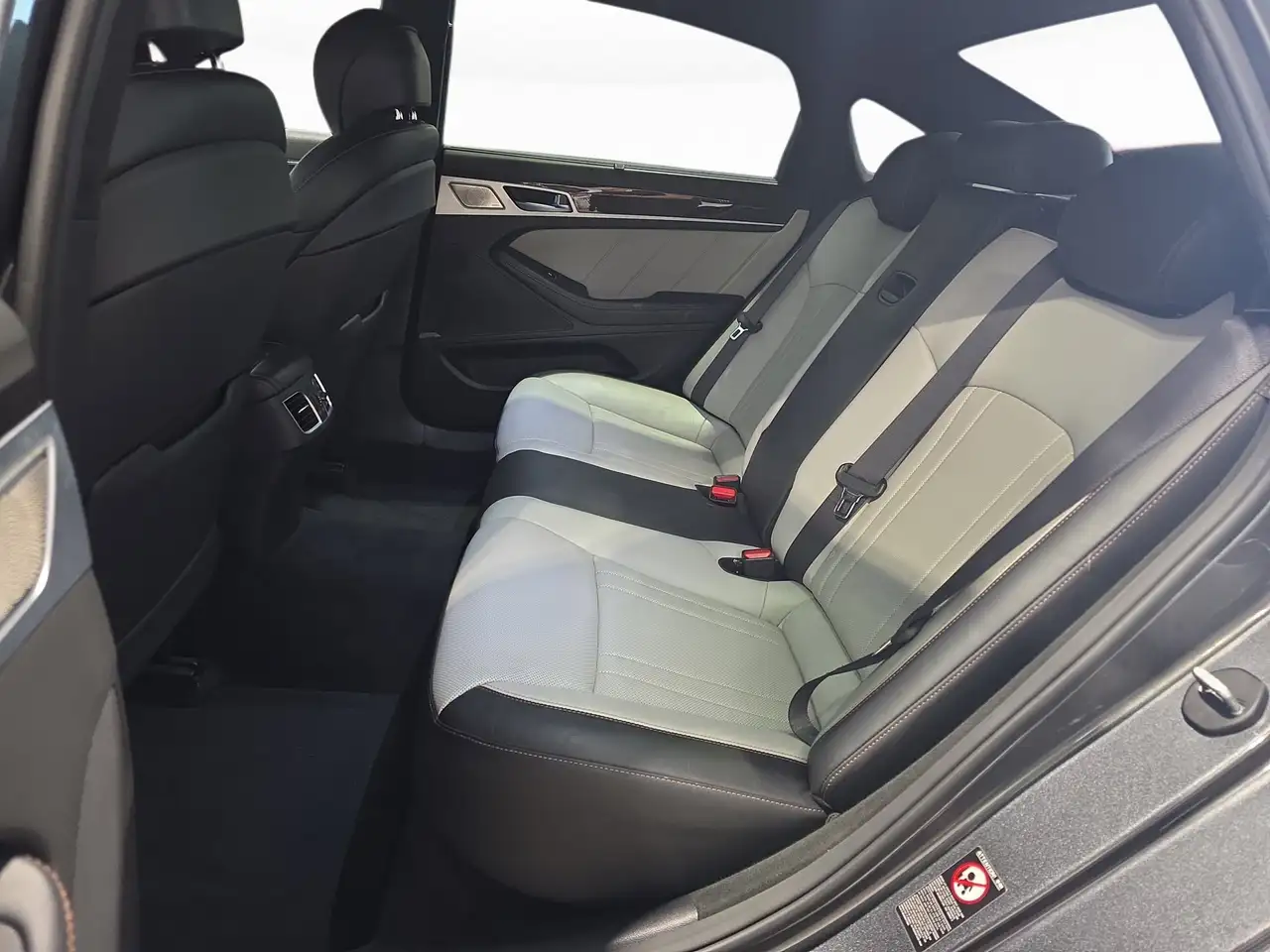 Genesis G80 снимка Genesis G80