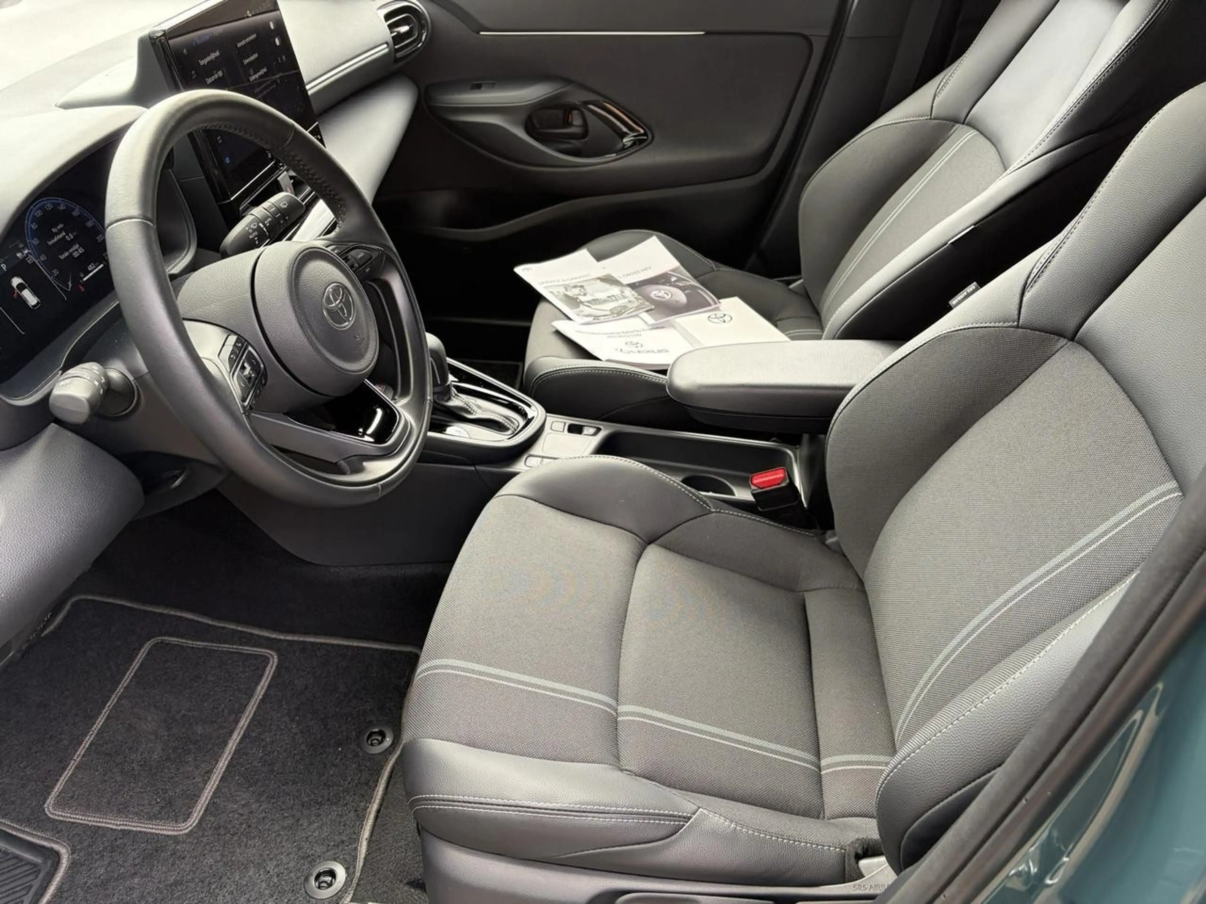 Toyota Yaris Cross 1.5 Hybrid 130 Executive + FABRIEKSGARANTIE — photo 12