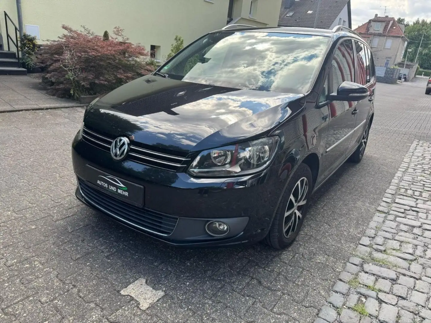 Volkswagen Touran Highline Klima Einparkhilfe Sitzheizung Noir - 2