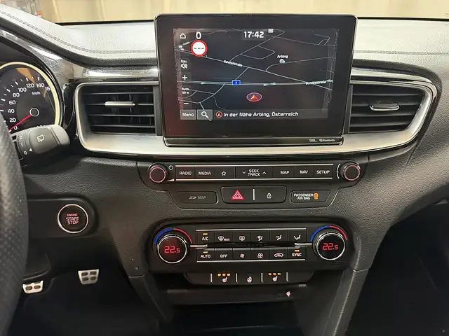 Kia Proceed view 14