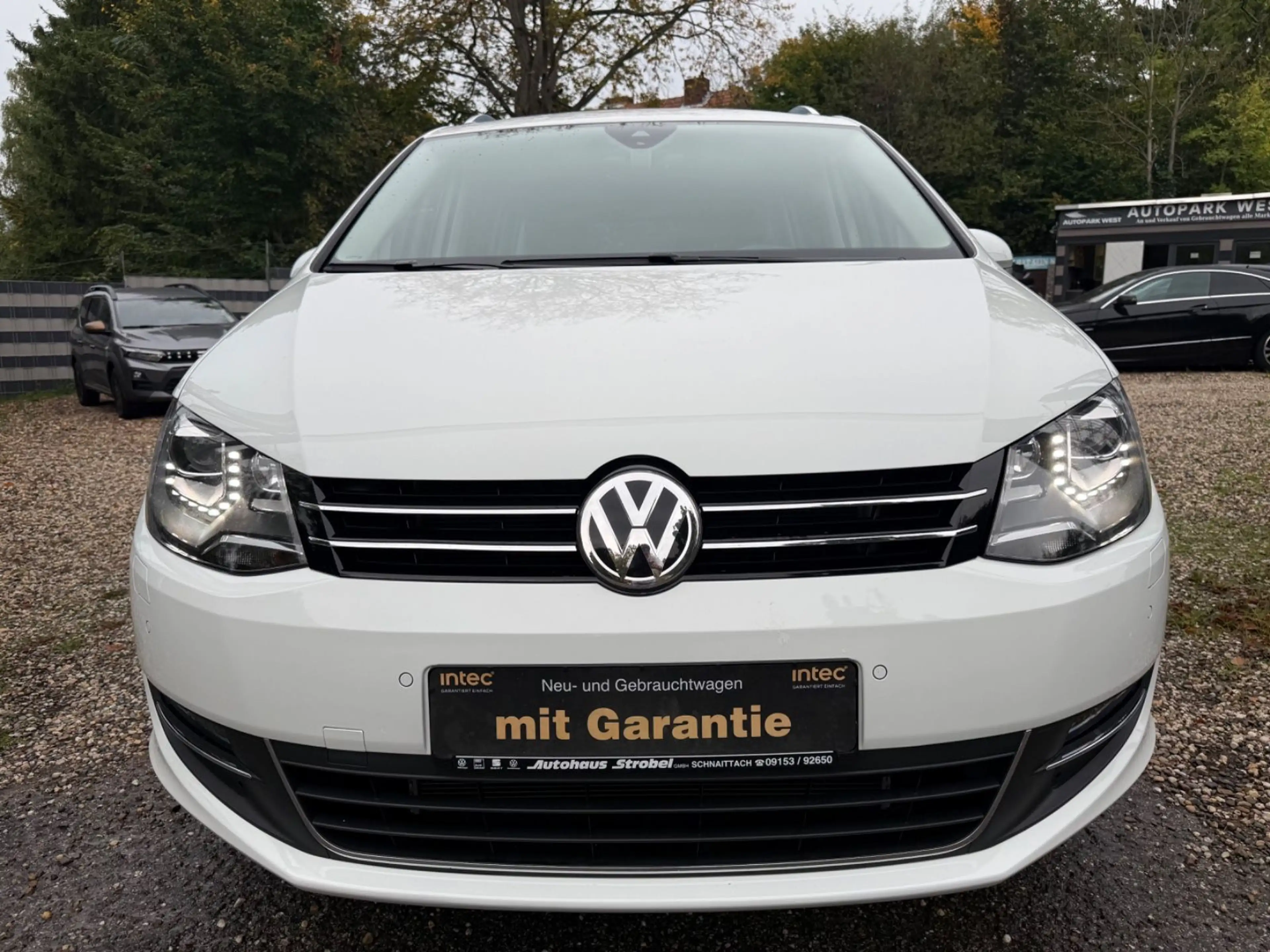 Volkswagen Sharan Highline 4Motion*AHK*DYNAUDIOSOUND*MASSAG — photo 2