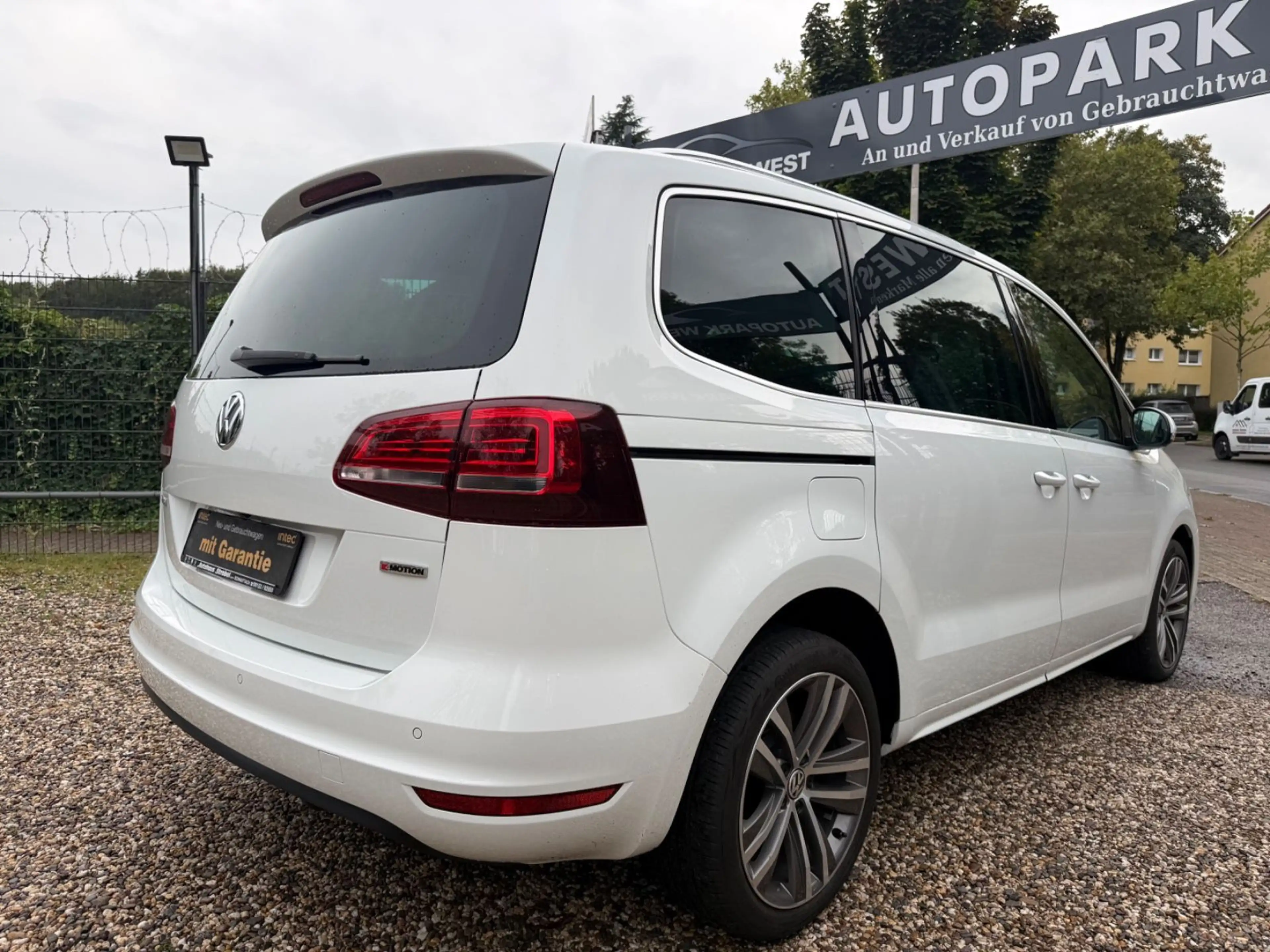 Volkswagen Sharan Highline 4Motion*AHK*DYNAUDIOSOUND*MASSAG — photo 5