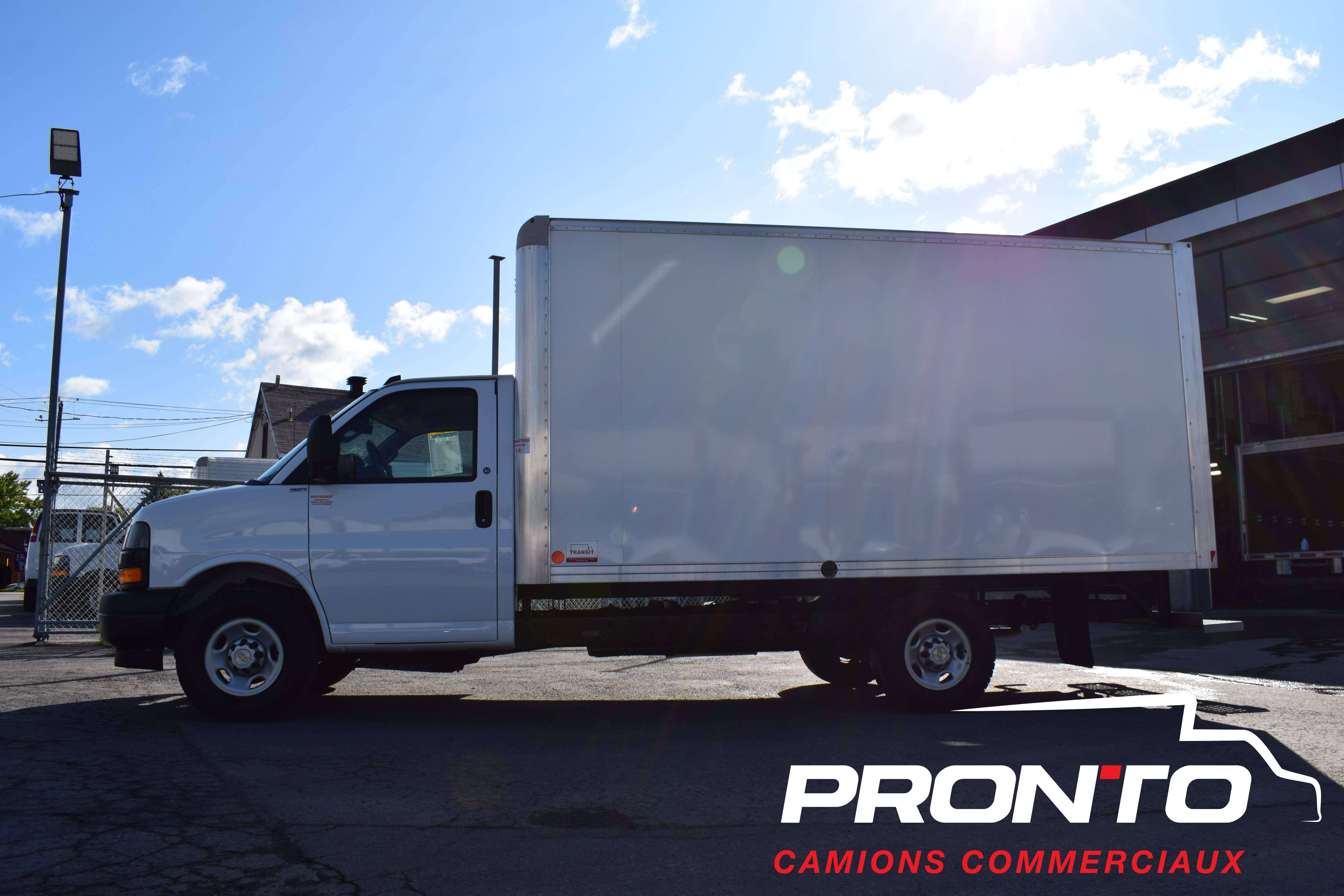 2024 Chevrolet Express 3500