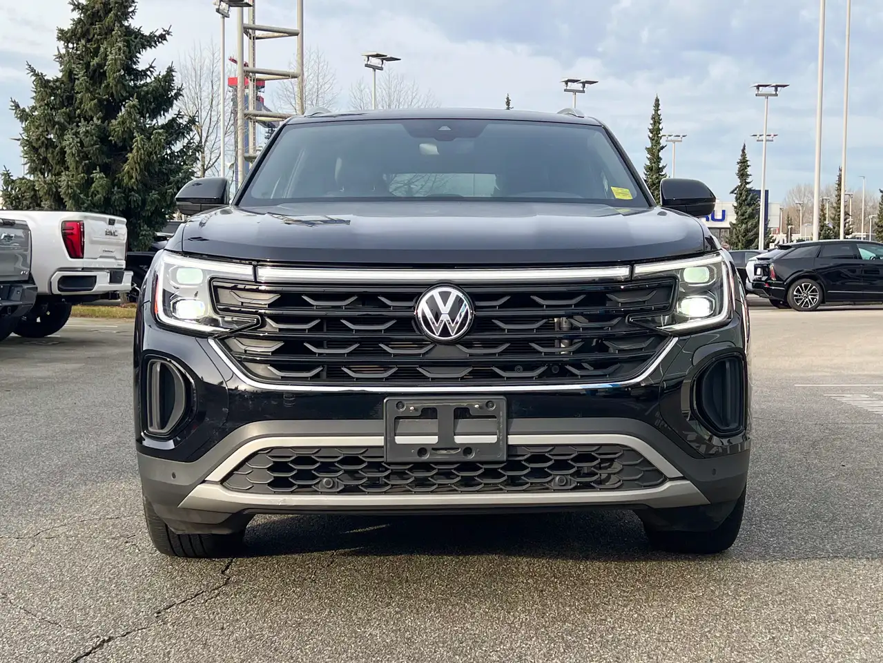 Volkswagen Atlas снимка Volkswagen Atlas