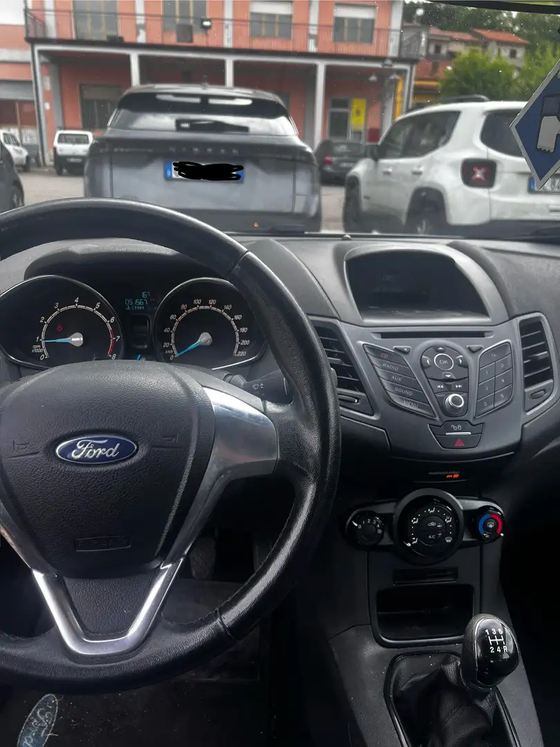 Ford Fiesta 5p 1.0 ecoboost Black&White 100cv - 2