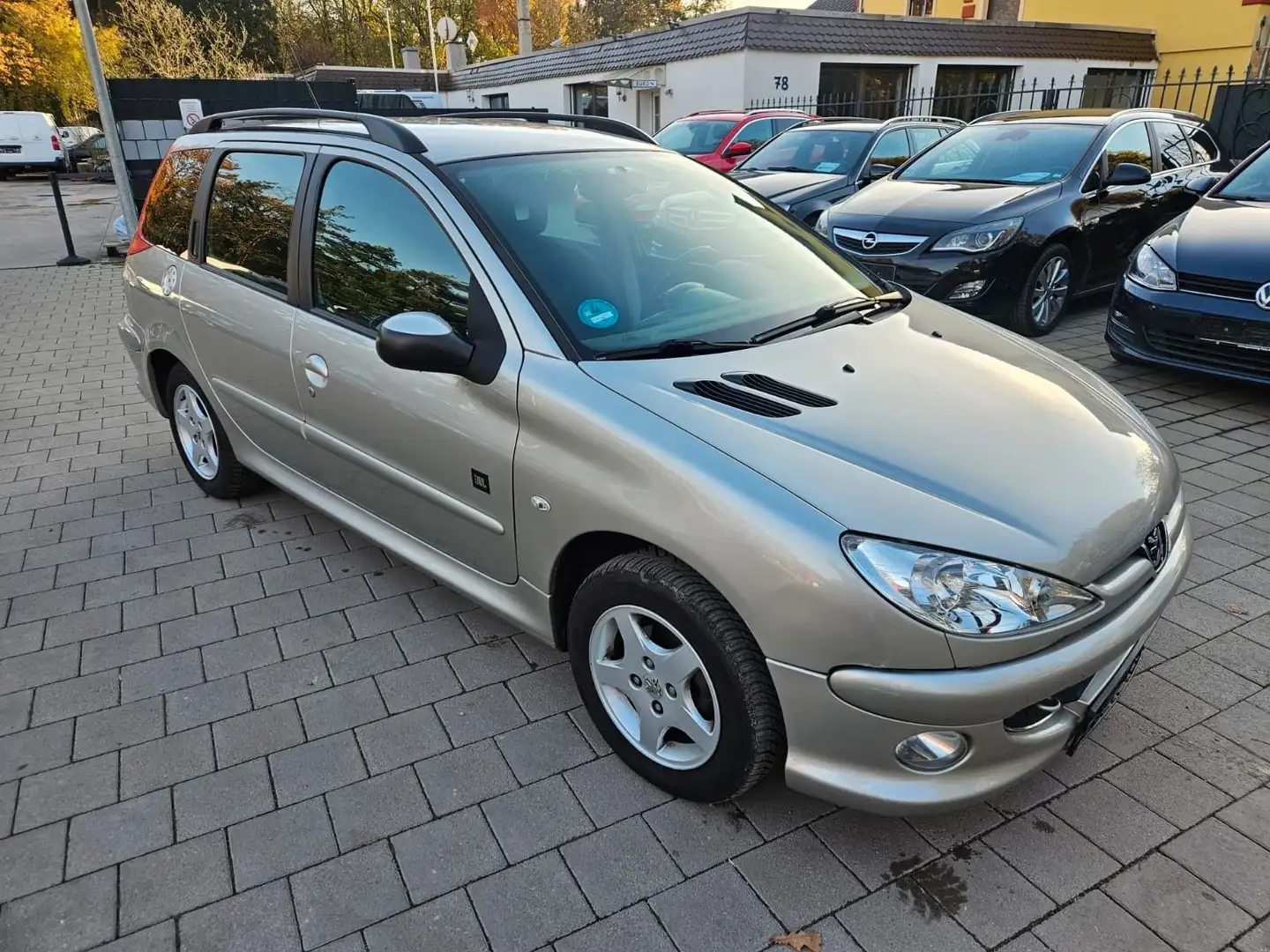 Peugeot 206 JBL 75 Grau - 2