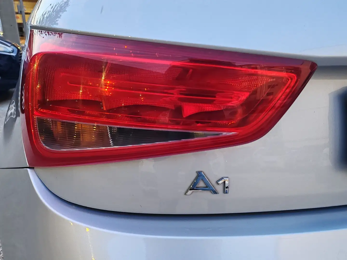 Audi A1 A1 Sportback 1.6 tdi Ambition s-tronic - 2
