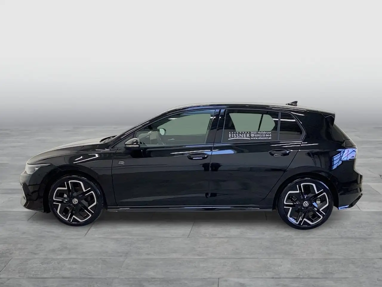Volkswagen Golf Sport mHEV TSI DSG 2