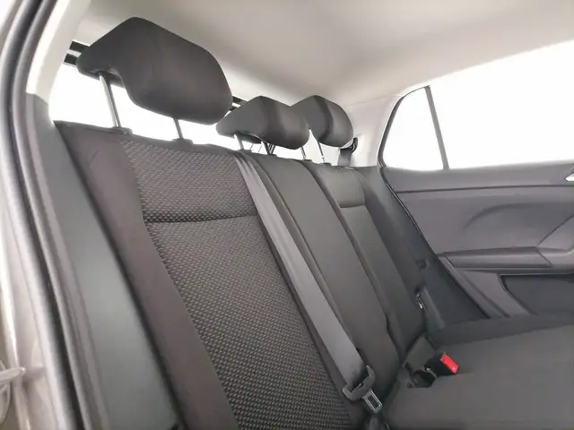 Volkswagen T-Cross view 8