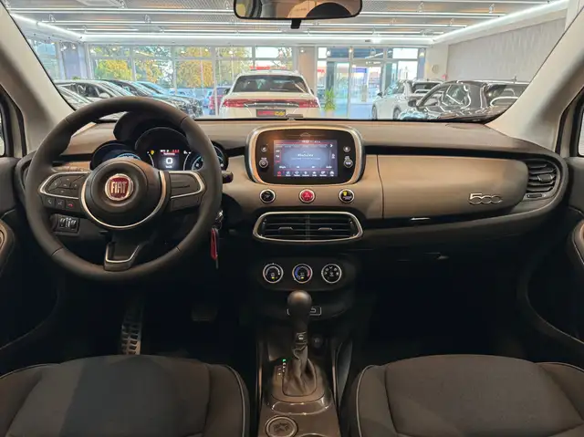 Fiat 500x view 11