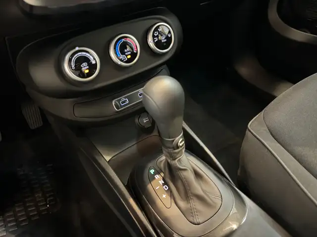 Fiat 500x view 12