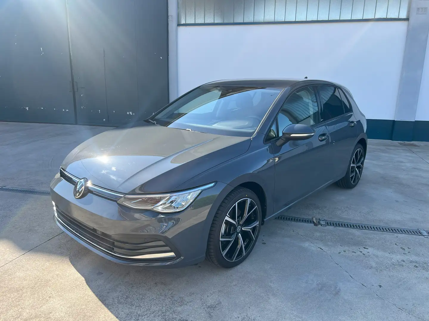 Volkswagen Golf 2.0 TDI 150 CV DSG MOVE PARI AL NUOVO! Grigio - 1