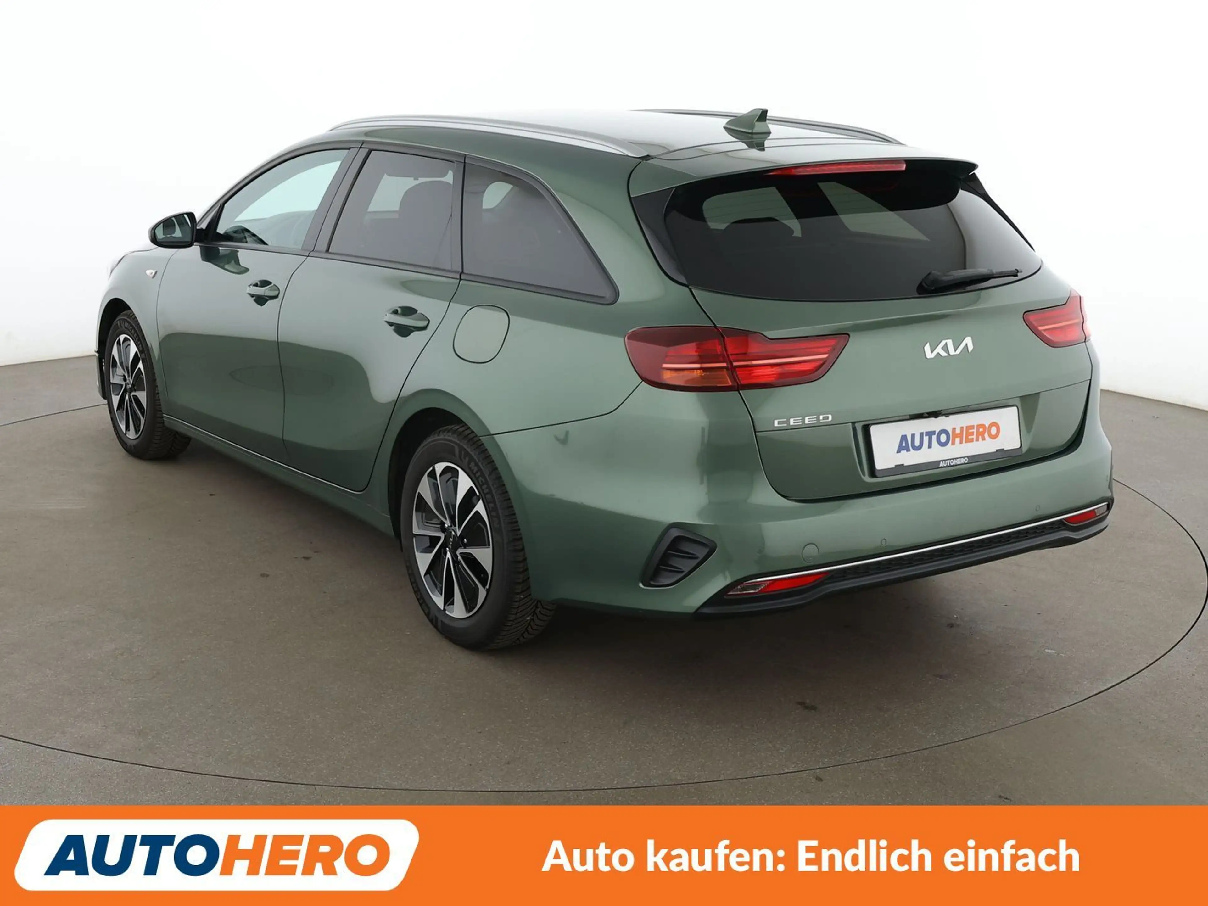 Kia Ceed / cee'd 1.5 TGDI Aut*NAVI*TEMPO*CAM*PDC*SHZ* — photo 4