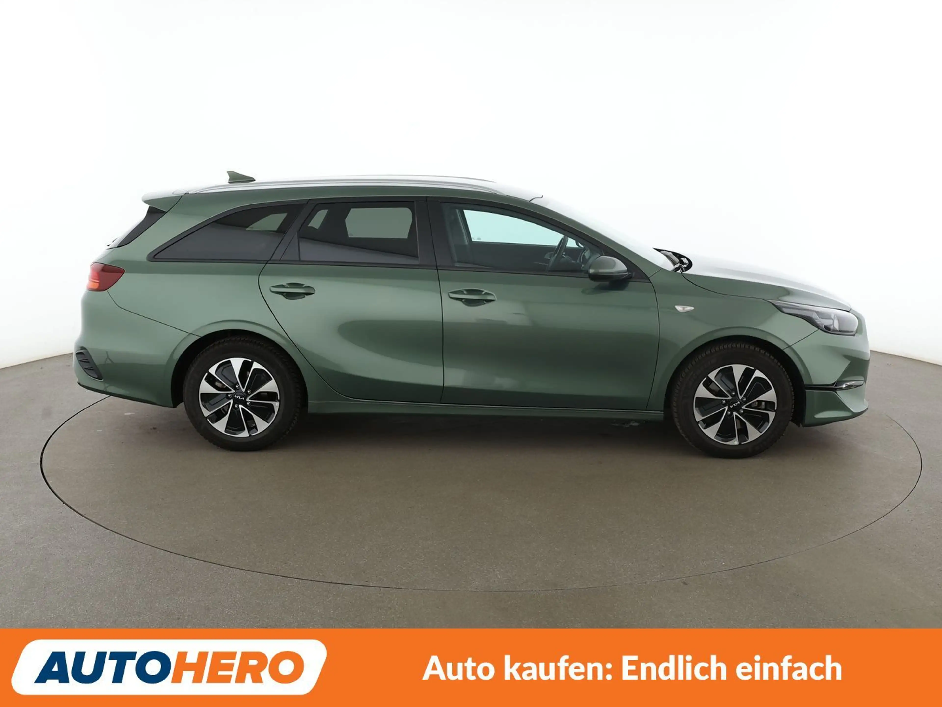 Kia Ceed / cee'd 1.5 TGDI Aut*NAVI*TEMPO*CAM*PDC*SHZ* — photo 7