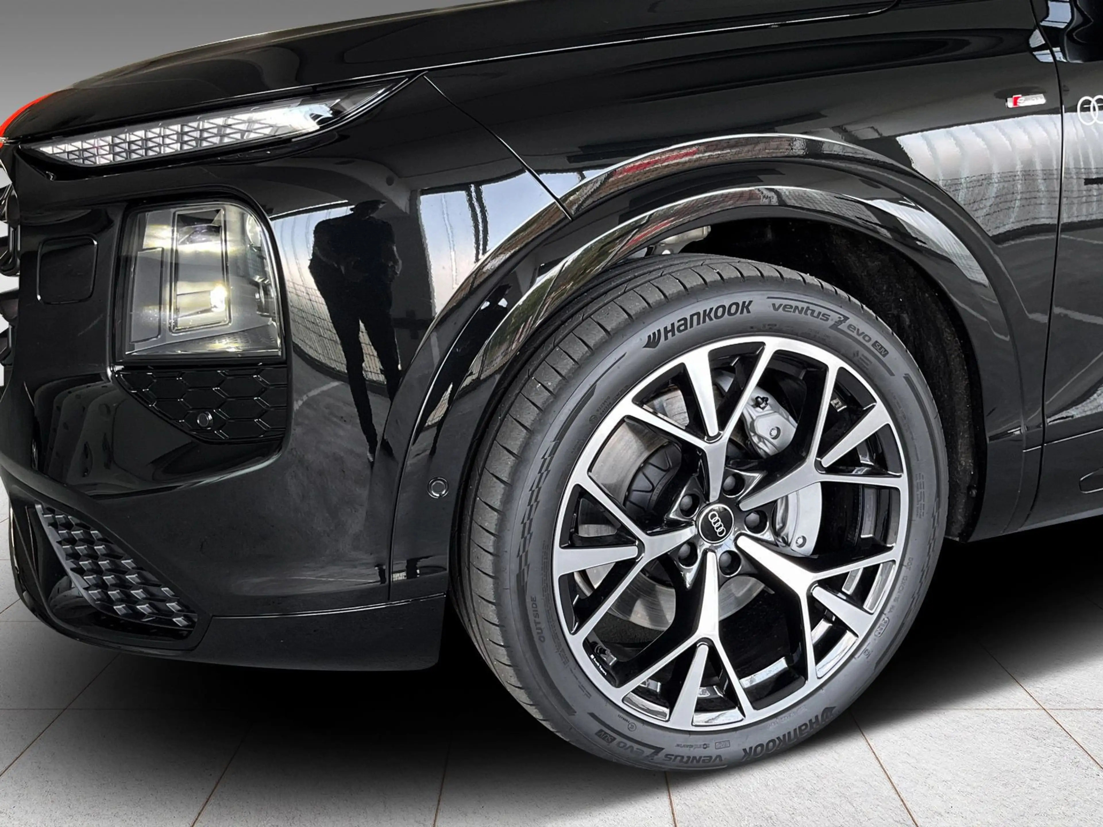 Audi Q7 3.0 TDI quattro tiptronic 7Sitz AHK Navi — photo 8
