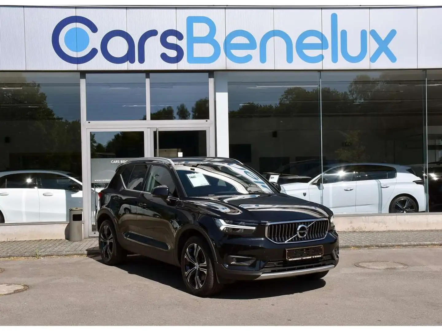 Volvo XC40 1.5 T4 Recharge Inscription CUIR GPS LANE KEYLESS Noir - 1