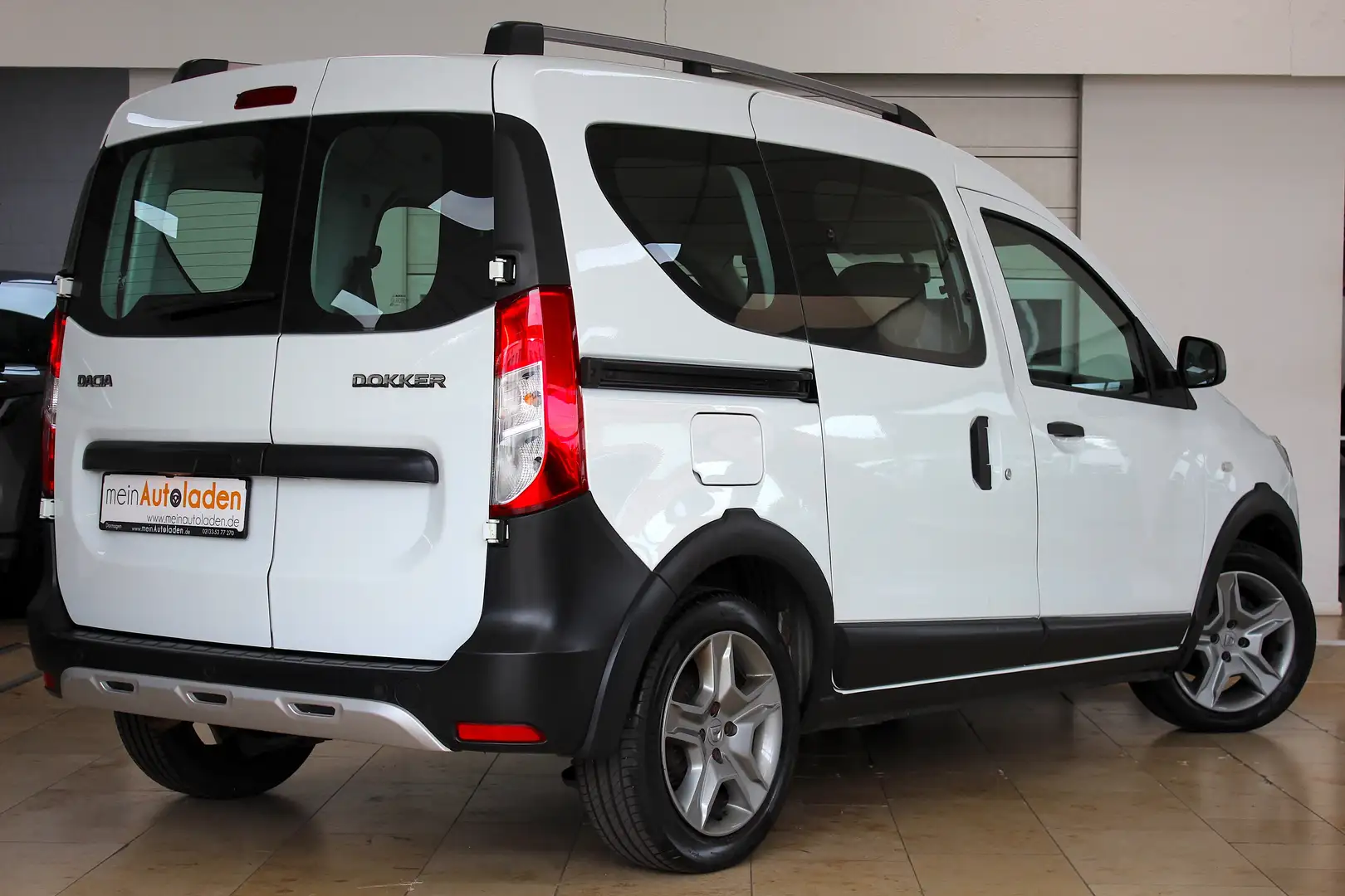 Dacia Dokker 1.6 LPG Stepway *NAVI*PDC*SHZ*TEMPOMAT*APPLE*DAB* Weiß - 2