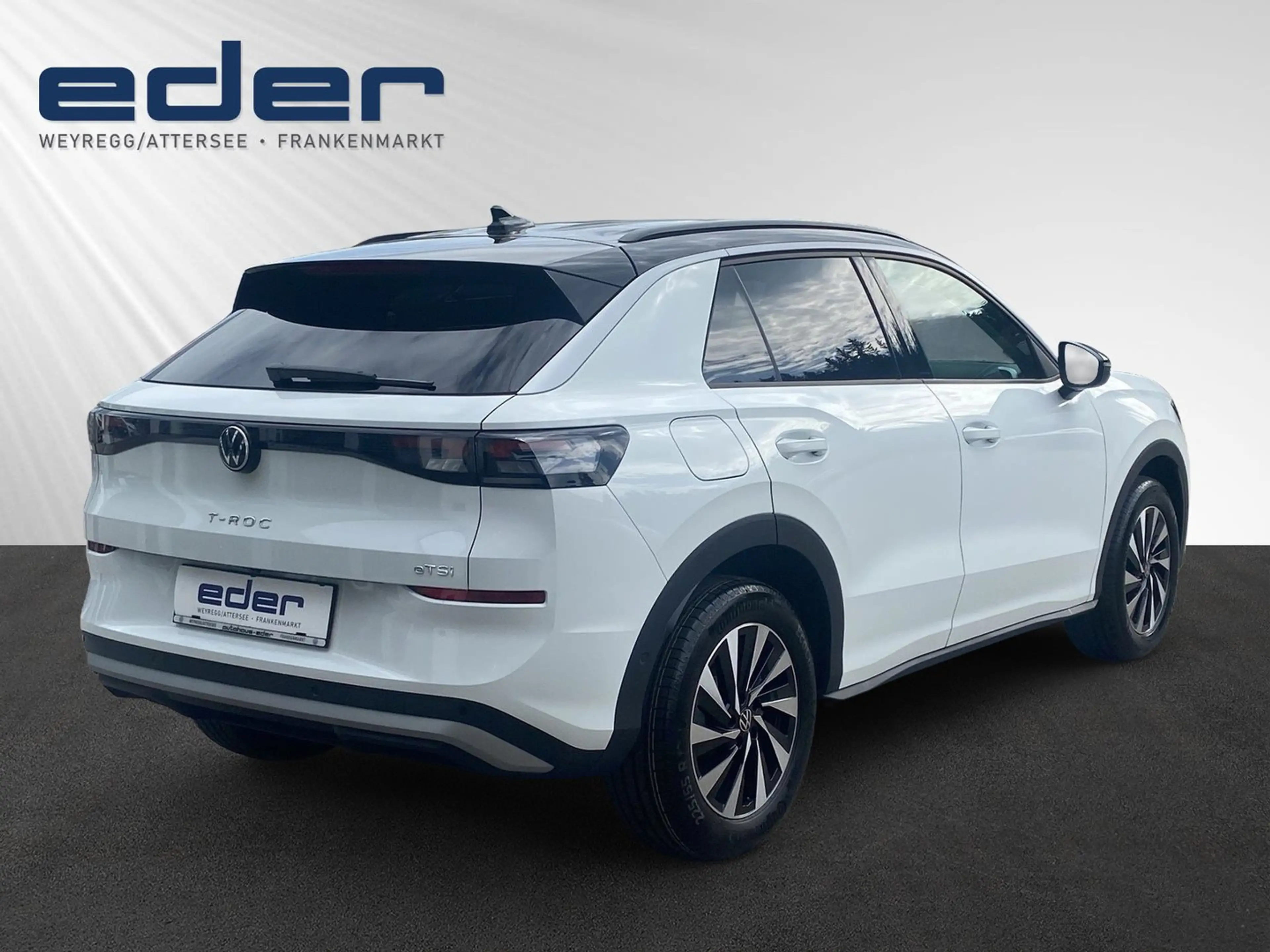 Volkswagen T-Roc Life eTSI DSG — photo 4
