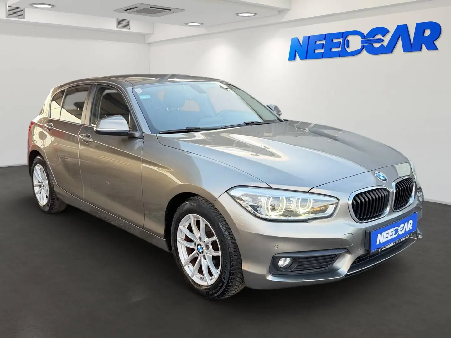BMW 116 116 d Advantage Grau - 2