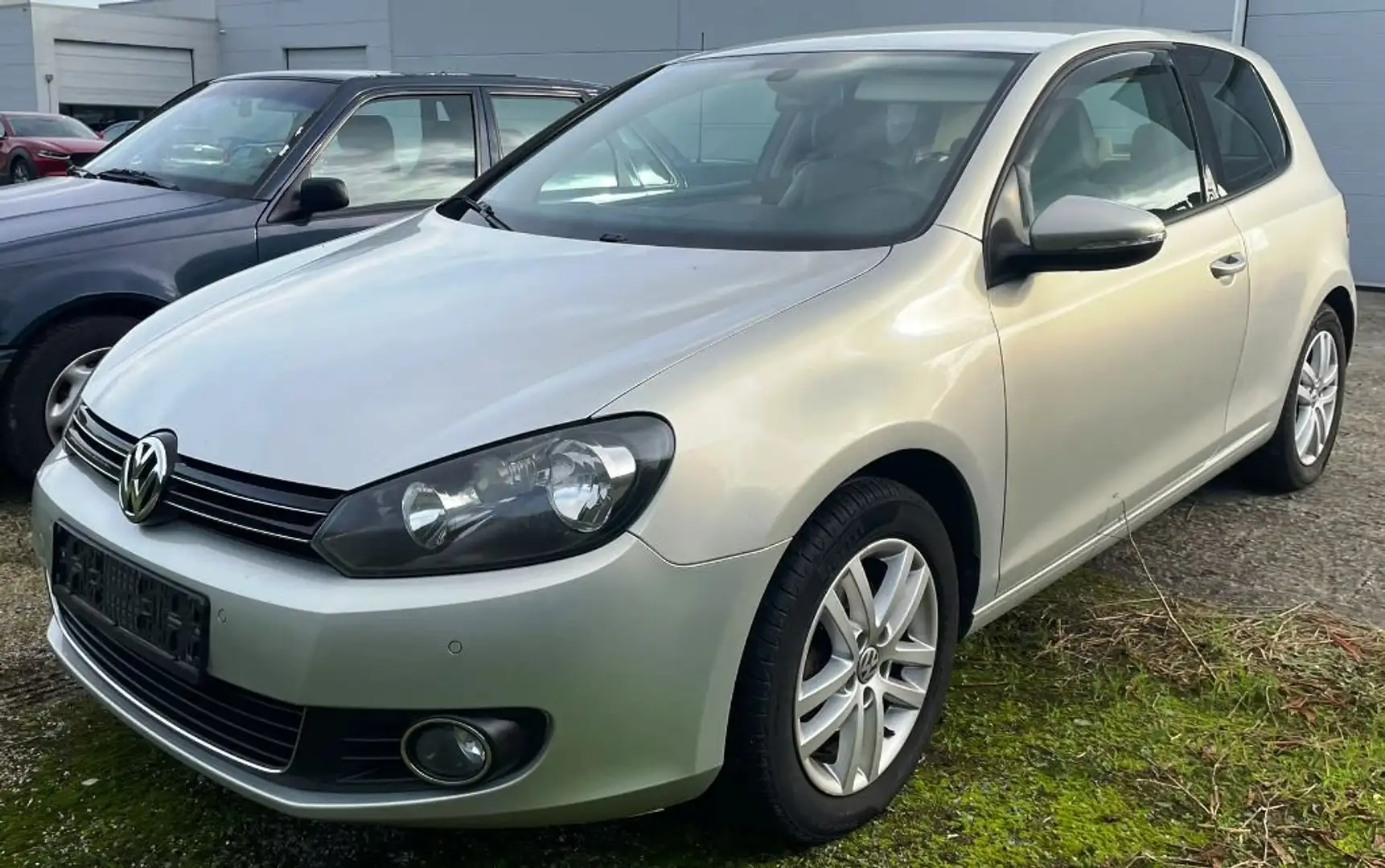 Volkswagen Golf 1.4 TSI 122 Confortline Argent - 1