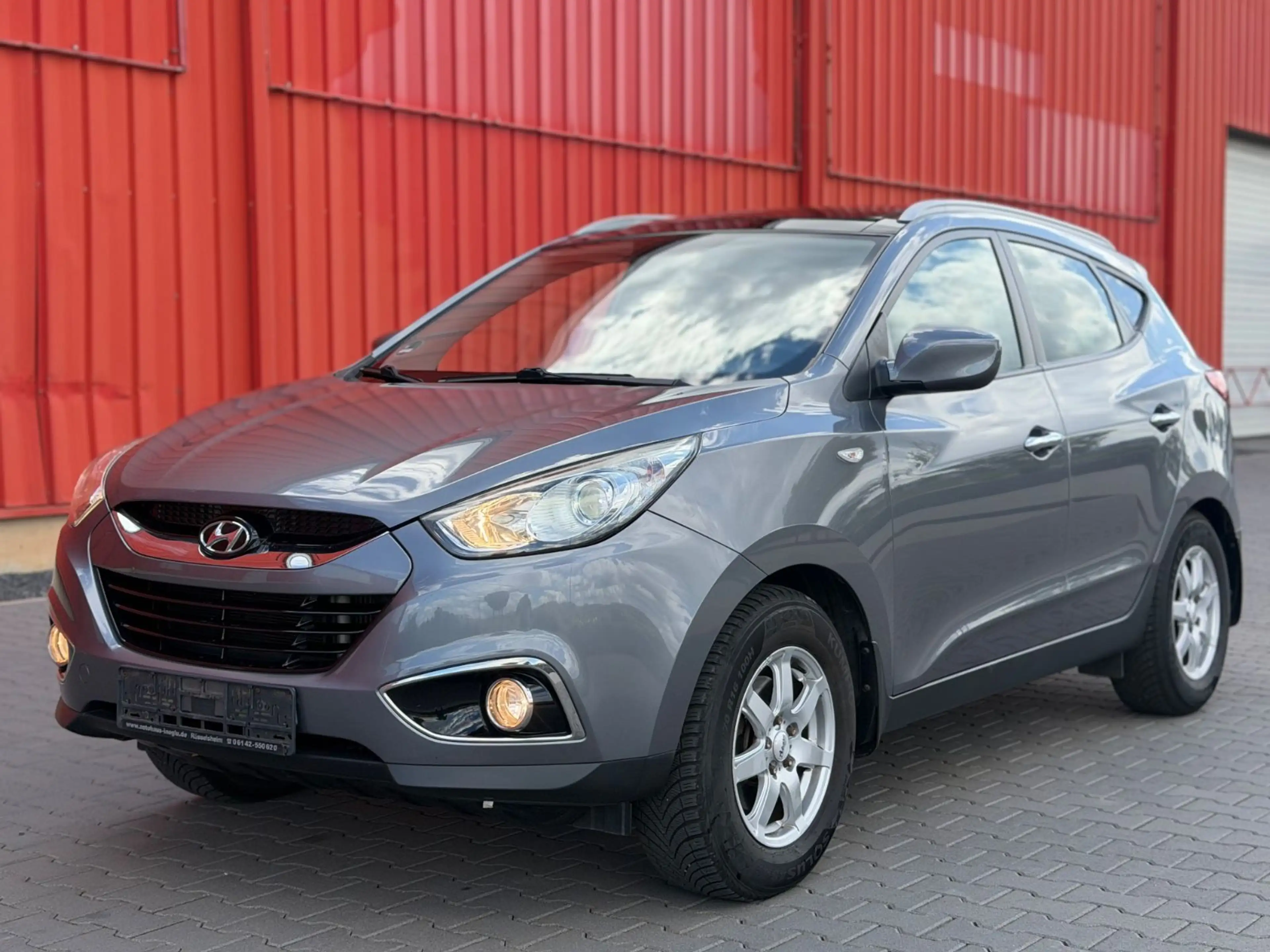 Hyundai iX35 4x4 Automatik Xenon Navi Leder Pano AHK PDC