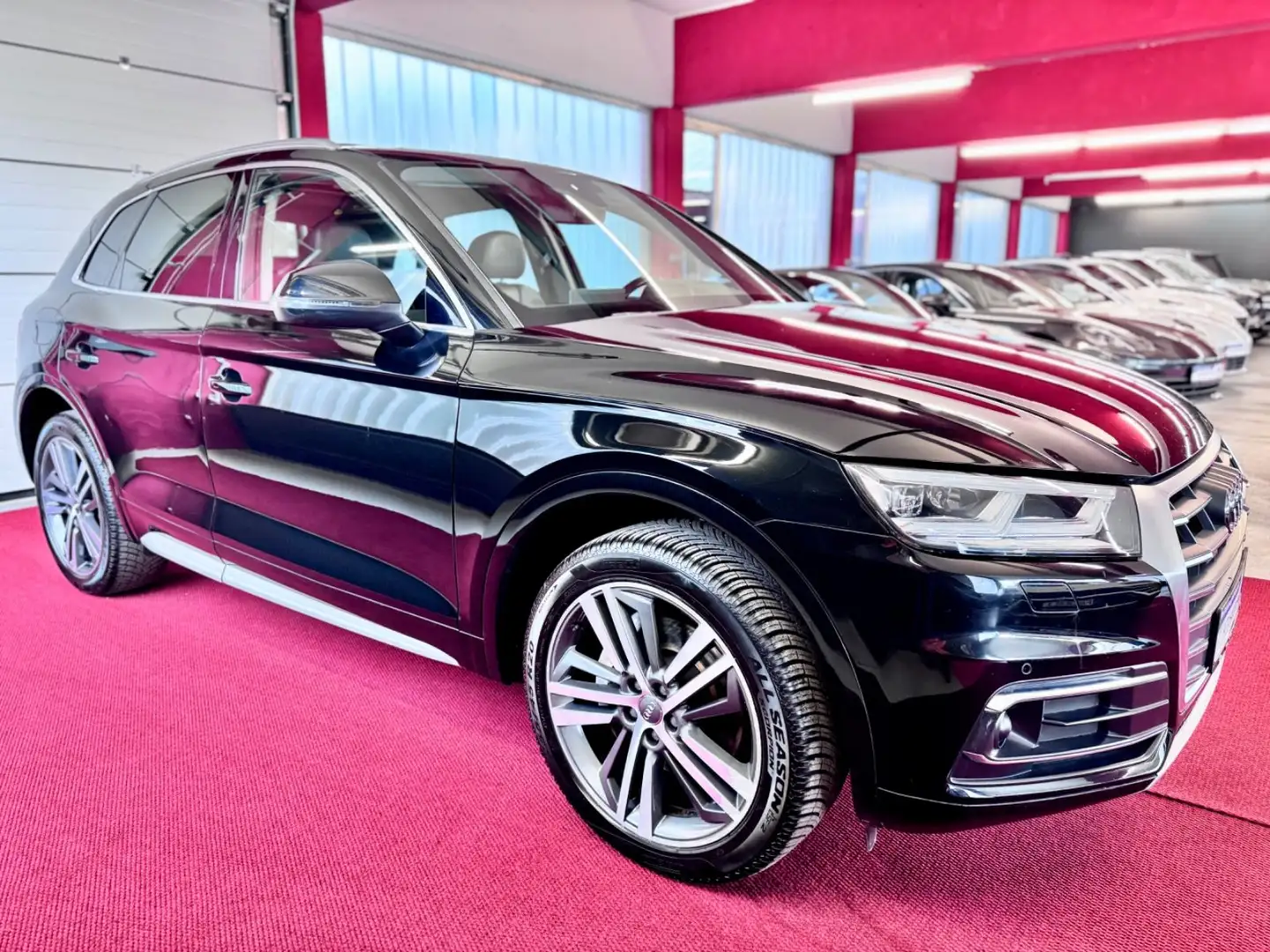 Audi Q5 50 TDI quattro Sport Pano Virtual ACC Matrix Zwart - 2