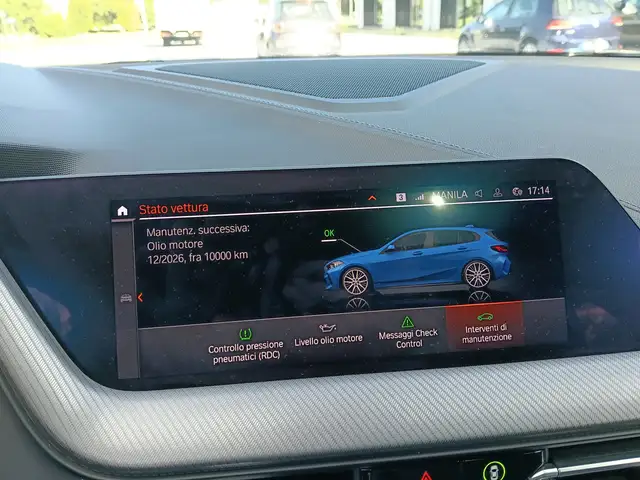 BMW 1 Series view 18
