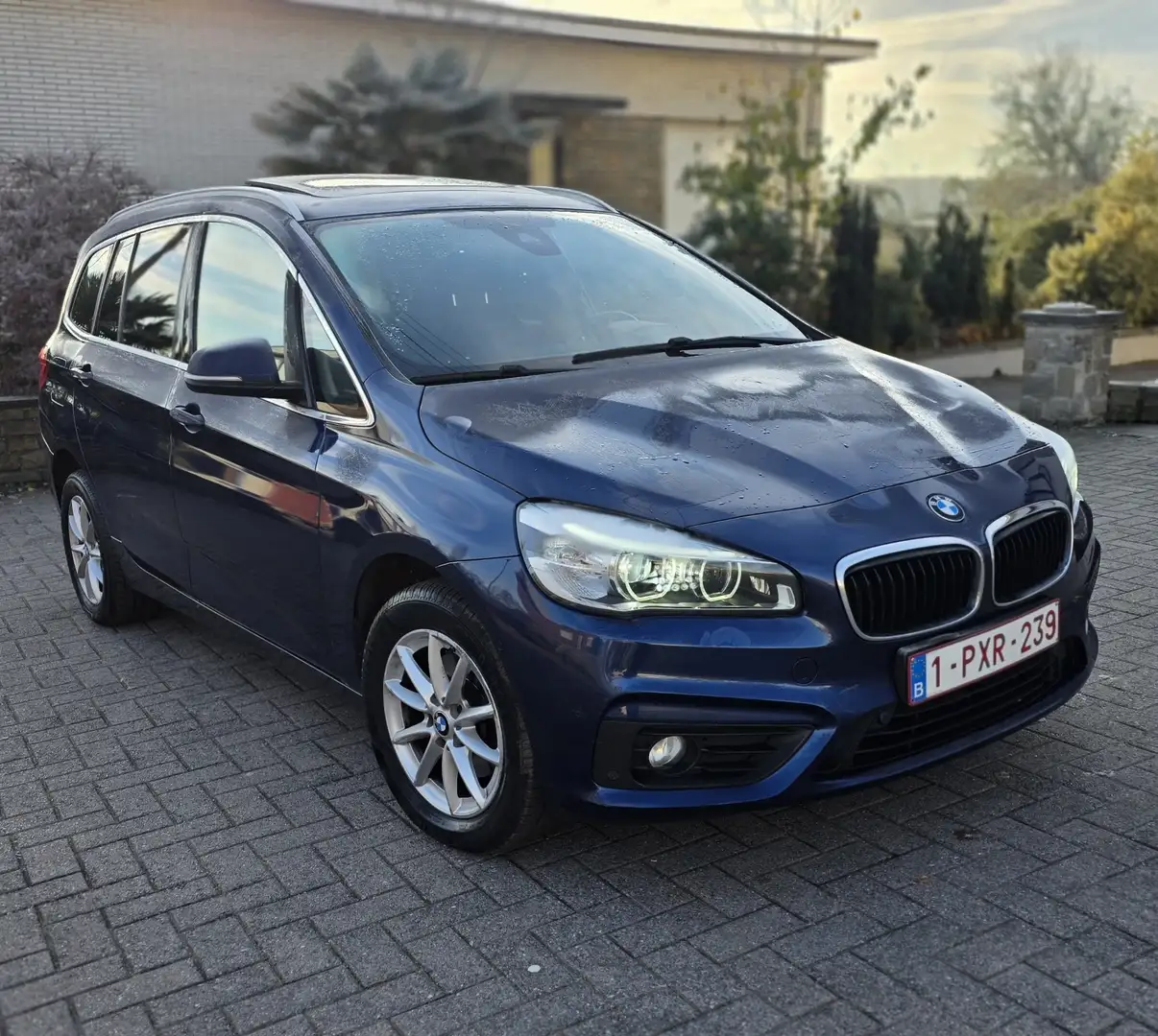 BMW 214 Gran Tourer d - 2