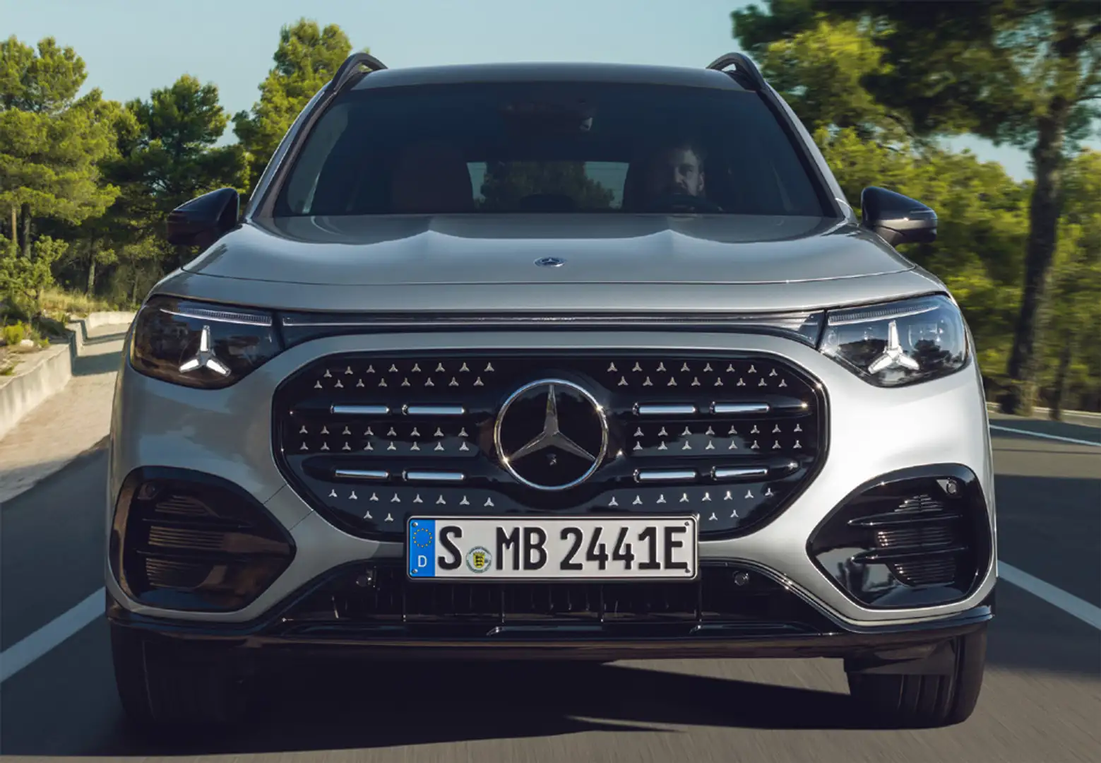 Mercedes-Benz GLB 220 220d 4Matic 8G-DCT - 2