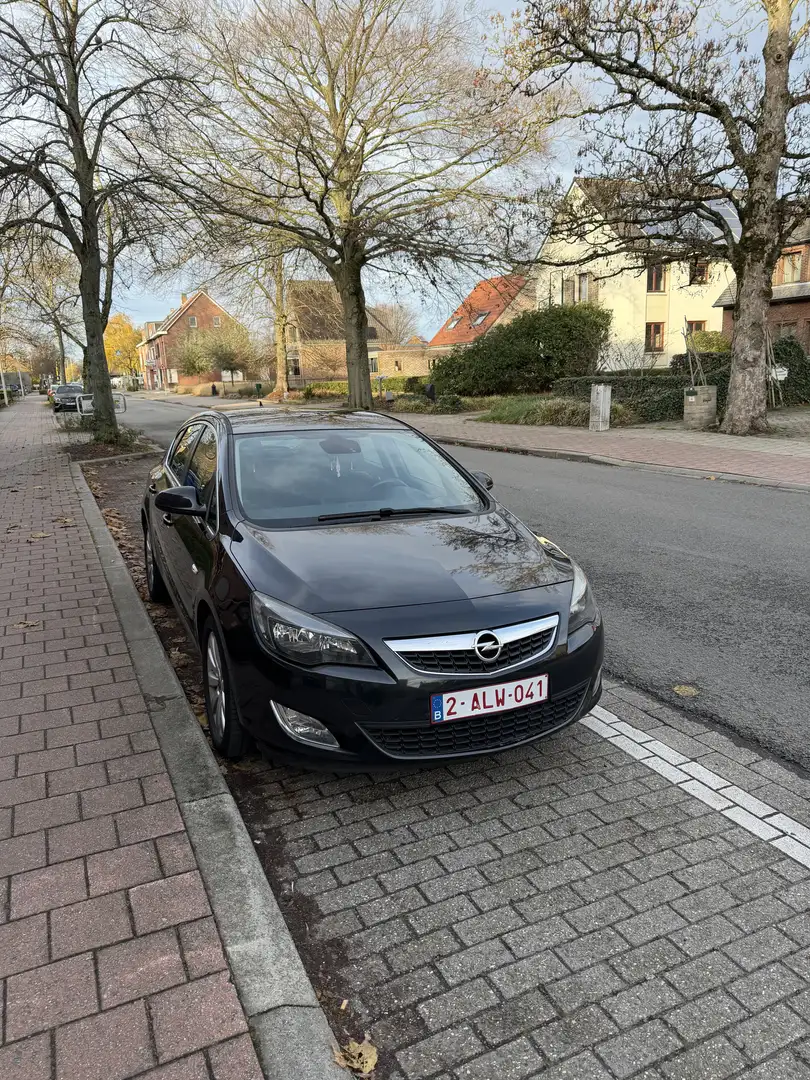 Opel Astra - 1