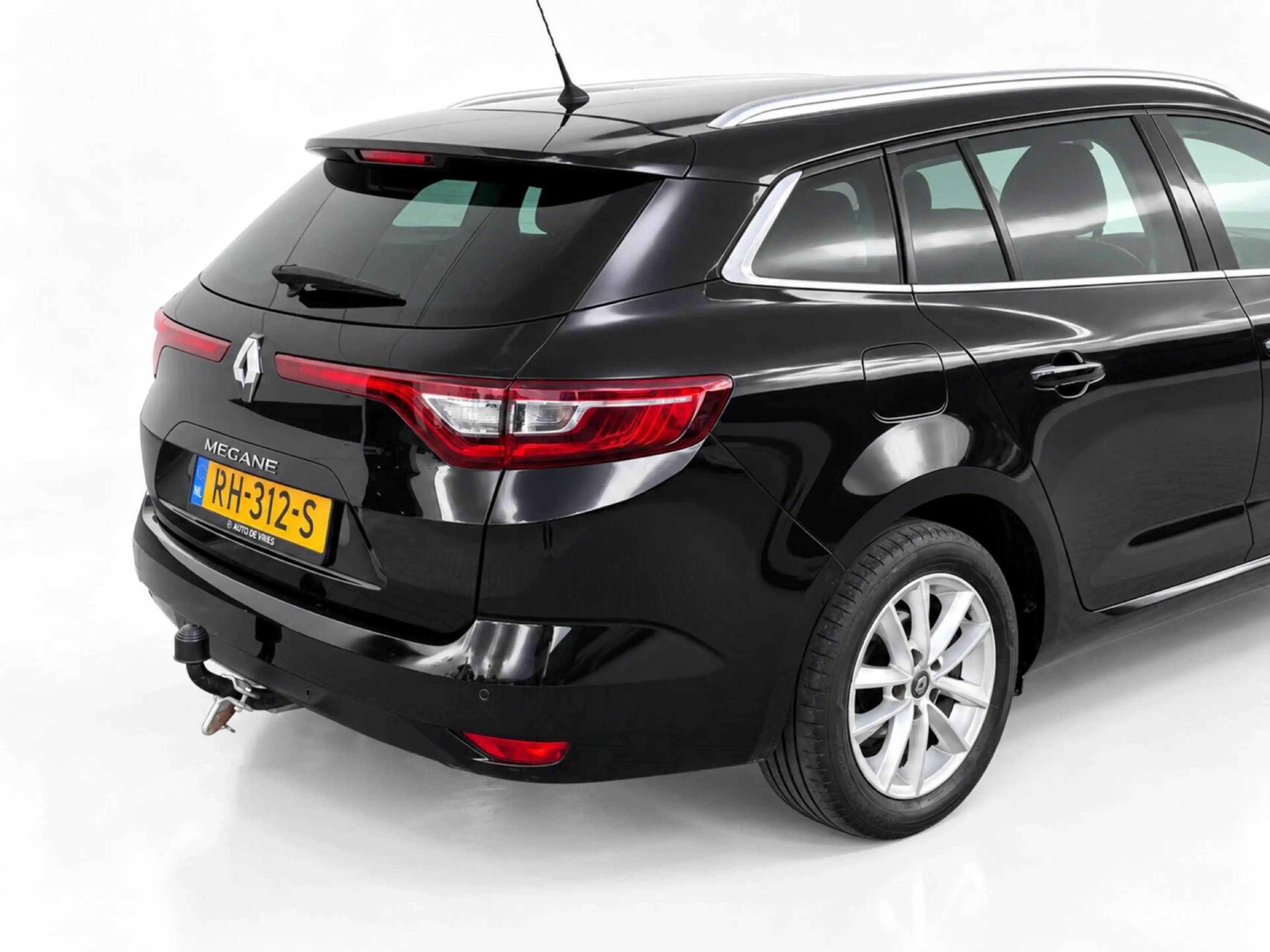 Renault Megane Estate 1.2 TCe 100pk Limited | Navigatie | Privacy — photo 26