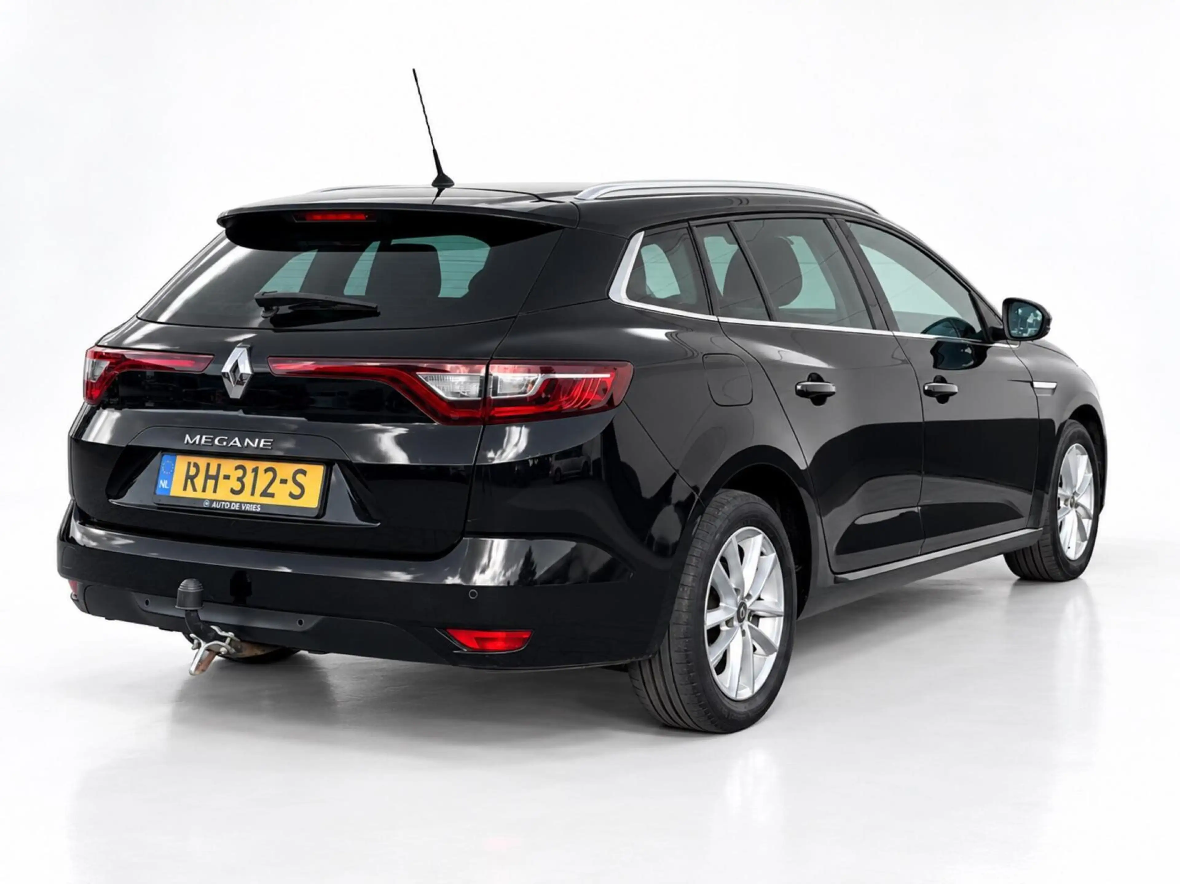 Renault Megane Estate 1.2 TCe 100pk Limited | Navigatie | Privacy — photo 3