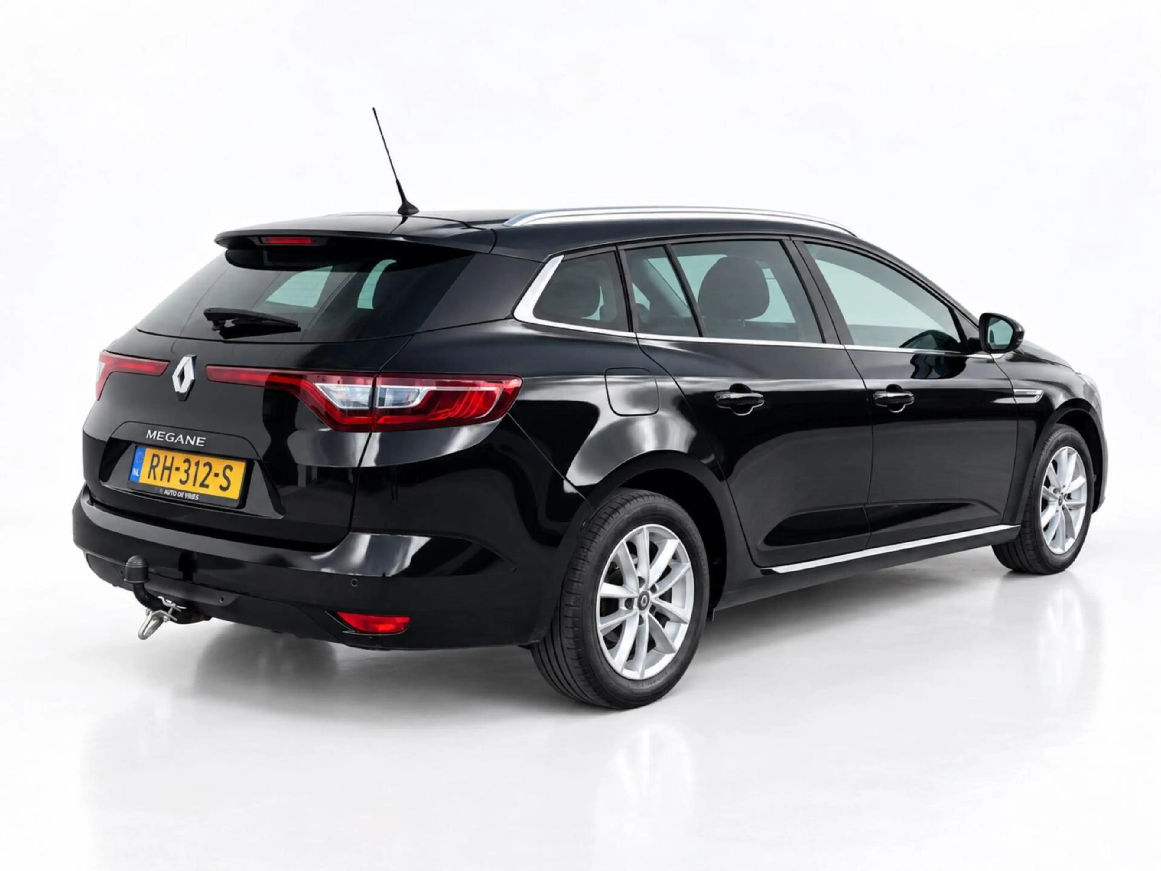 Renault Megane Estate 1.2 TCe 100pk Limited | Navigatie | Privacy — photo 20