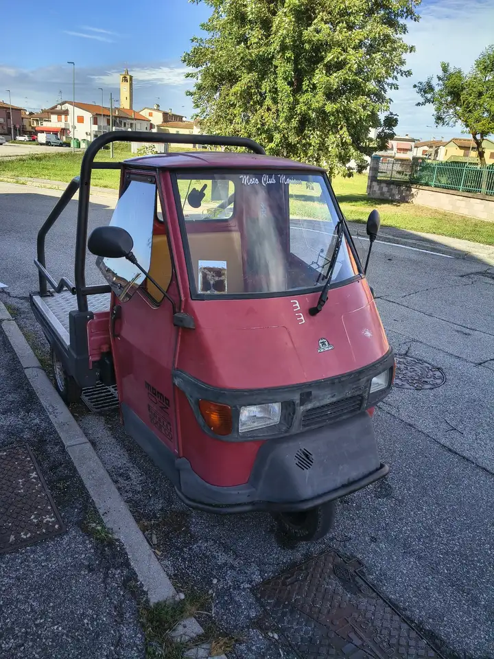Piaggio Ape