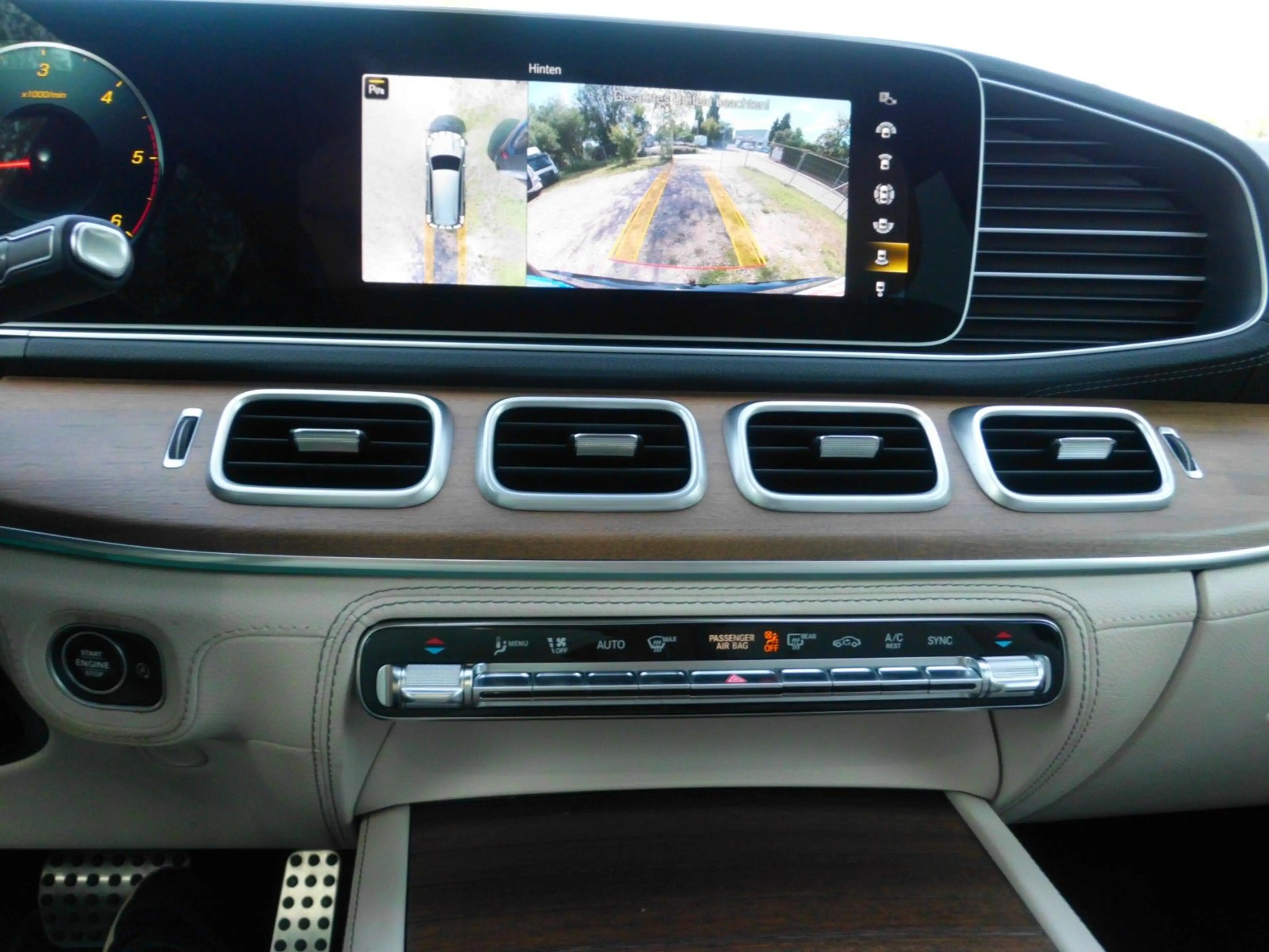 Mercedes-Benz GLS 400 d 4Matic AMG-Line 7 Sitze Vollaustattung — photo 12