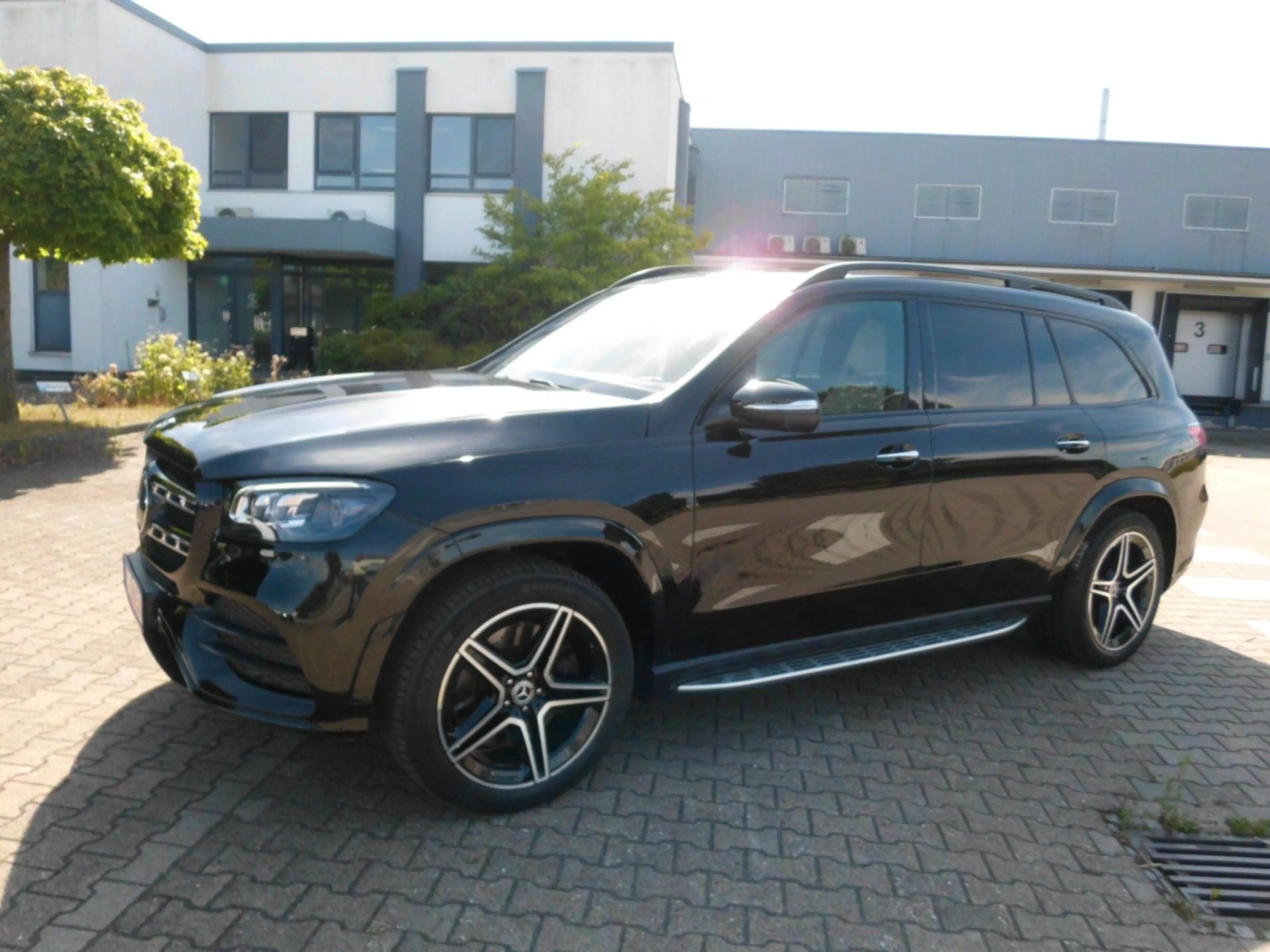 Mercedes-Benz GLS 400 d 4Matic AMG-Line 7 Sitze Vollaustattung