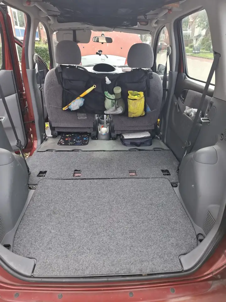 Toyota Yaris 1.3-16V VVT-i Sol, foto 9