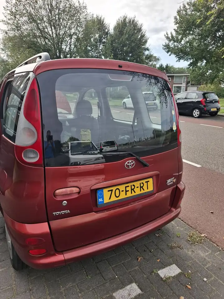 Toyota Yaris 1.3-16V VVT-i Sol, foto 5