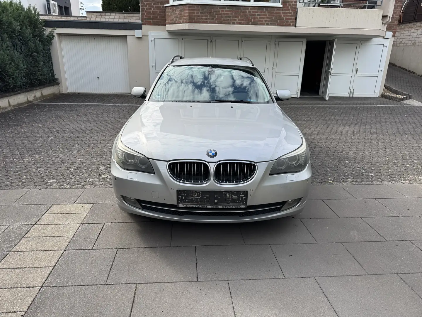 BMW 523 523i Gris - 1