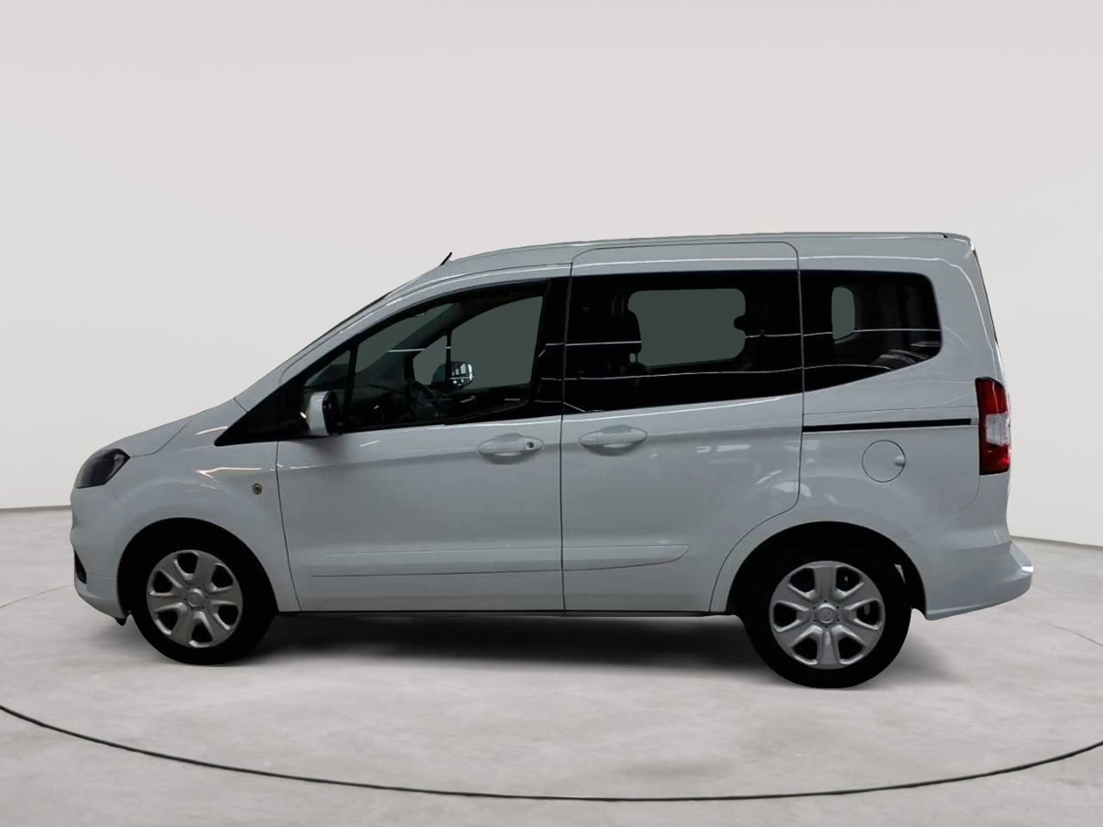 Ford Tourneo Tourneo Courier 1.5 TDCi Trend — photo 6