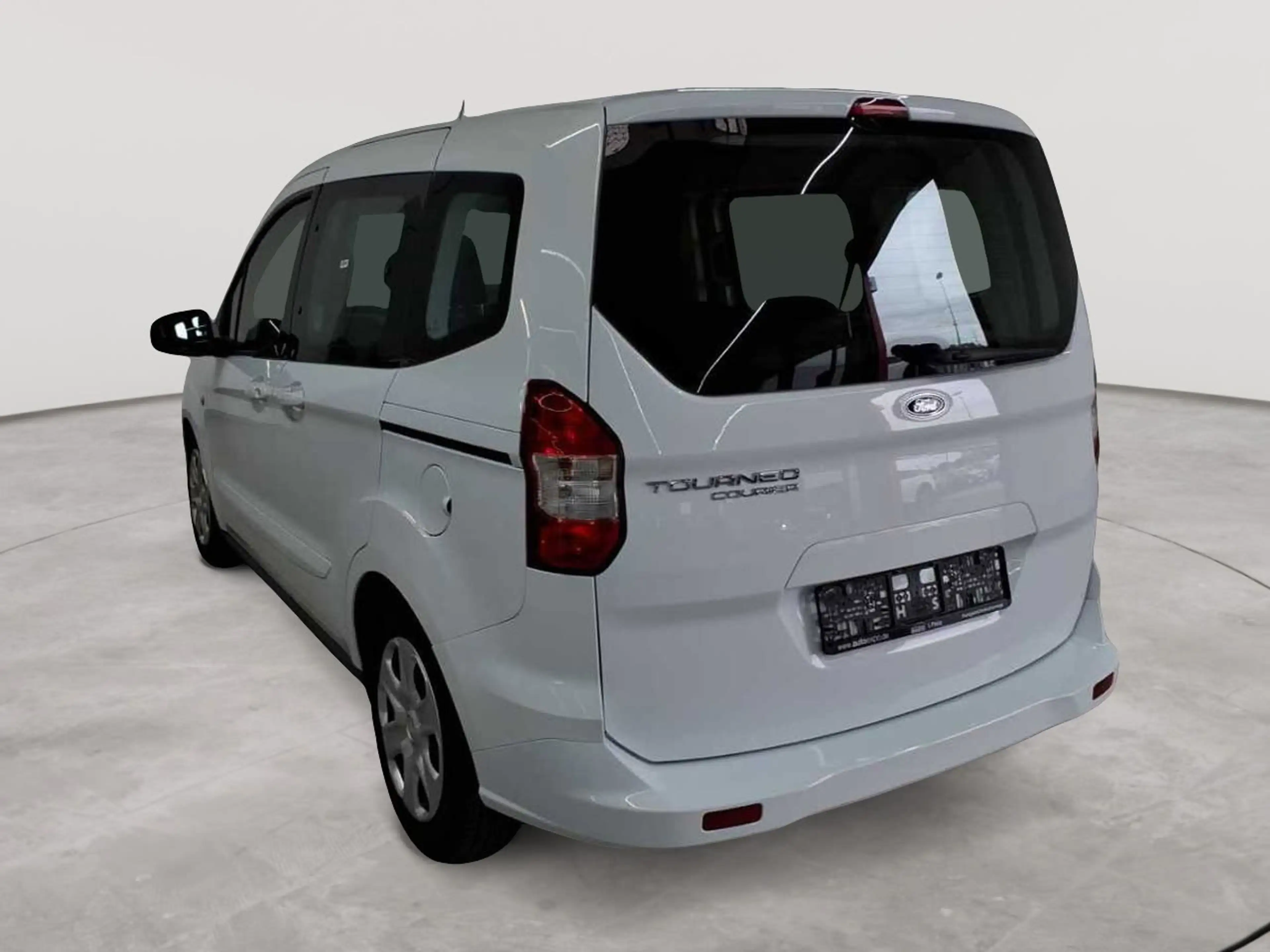 Ford Tourneo Tourneo Courier 1.5 TDCi Trend — photo 5