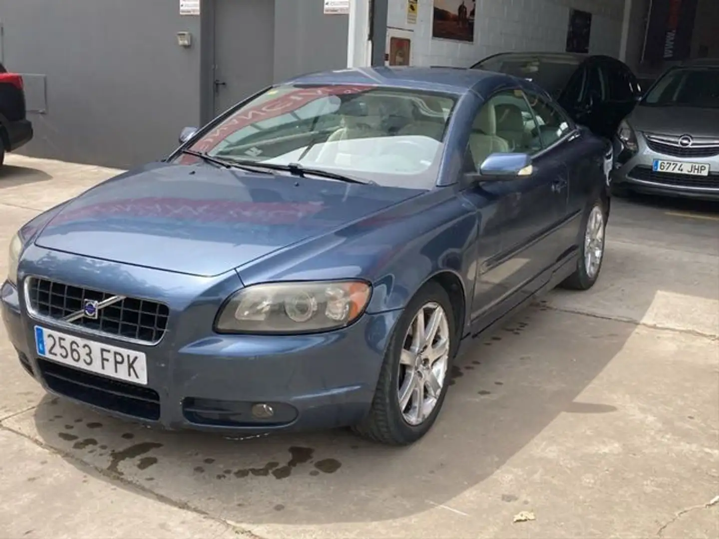 Volvo C70 2.4 Summum Azul - 1