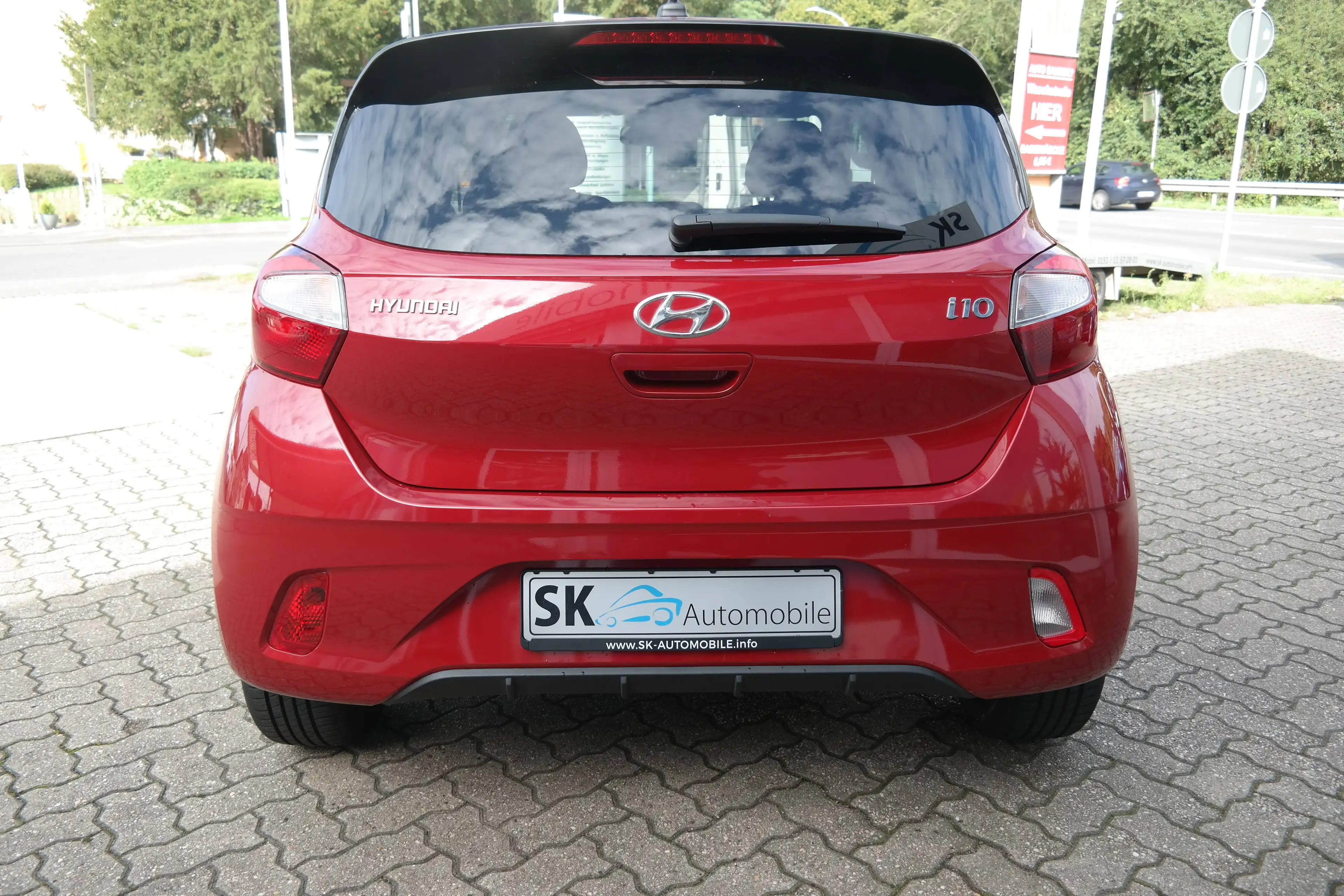 Hyundai i10 Edition 30*1.Hand*Scheckheft*8-fach bereift*Lichtsensor*DAB-Radio — photo 7