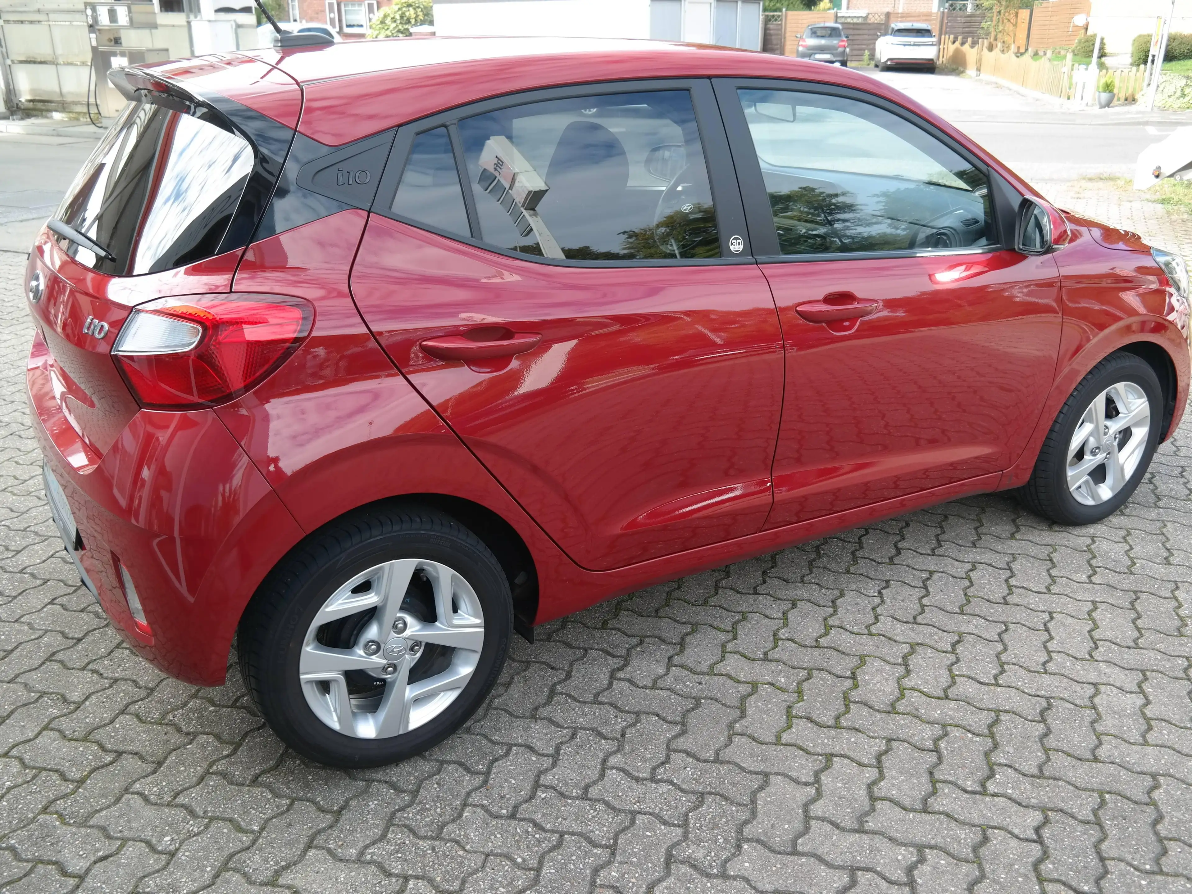 Hyundai i10 Edition 30*1.Hand*Scheckheft*8-fach bereift*Lichtsensor*DAB-Radio — photo 5