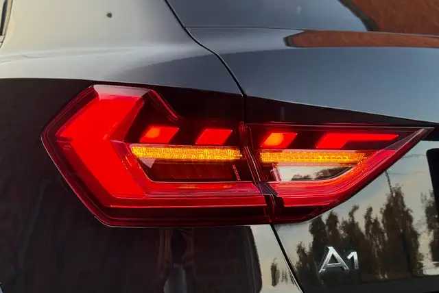 Audi A1 view 9
